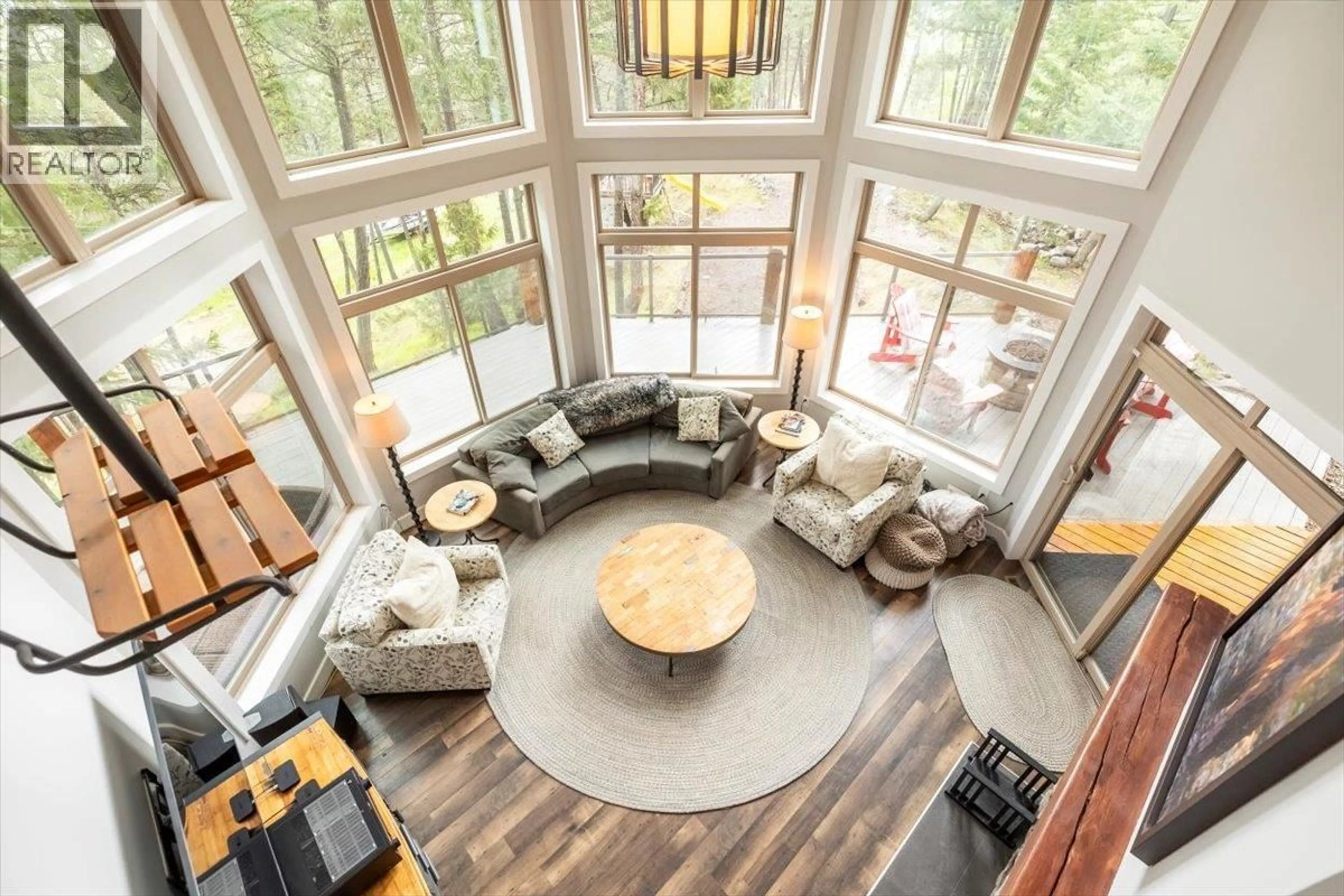 Living room with furniture, unknown for 9942 OSPREY LANDING DRIVE, Wardner British Columbia V0B2J0