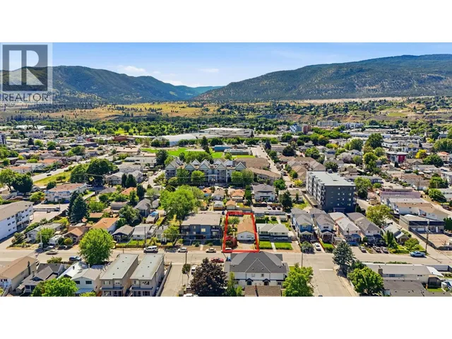 325 HAYNES STREET, Penticton 2