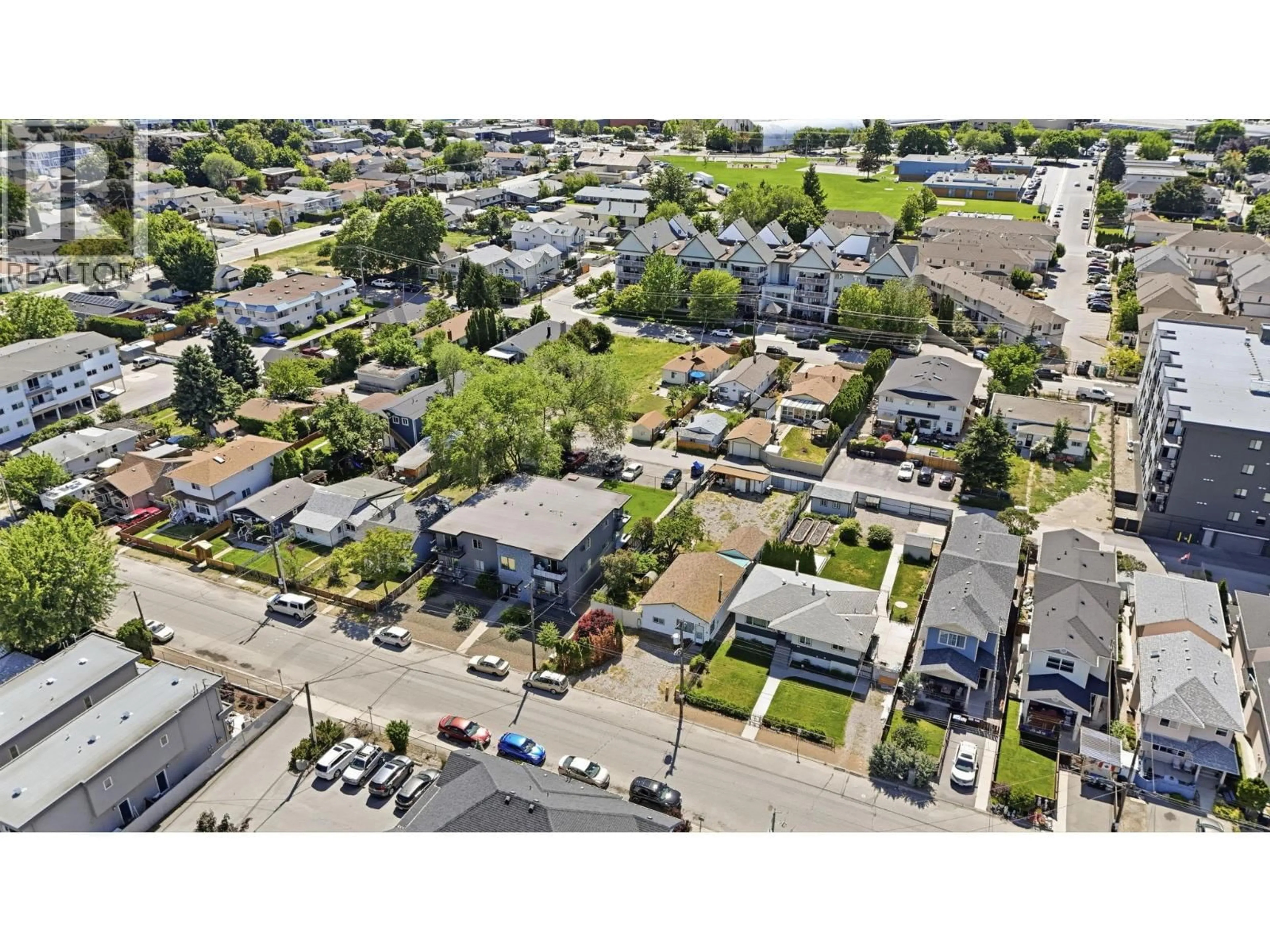 A pic from outside/outdoor area/front of a property/back of a property/a pic from drone, street for 325 HAYNES STREET, Penticton British Columbia V2A5S1
