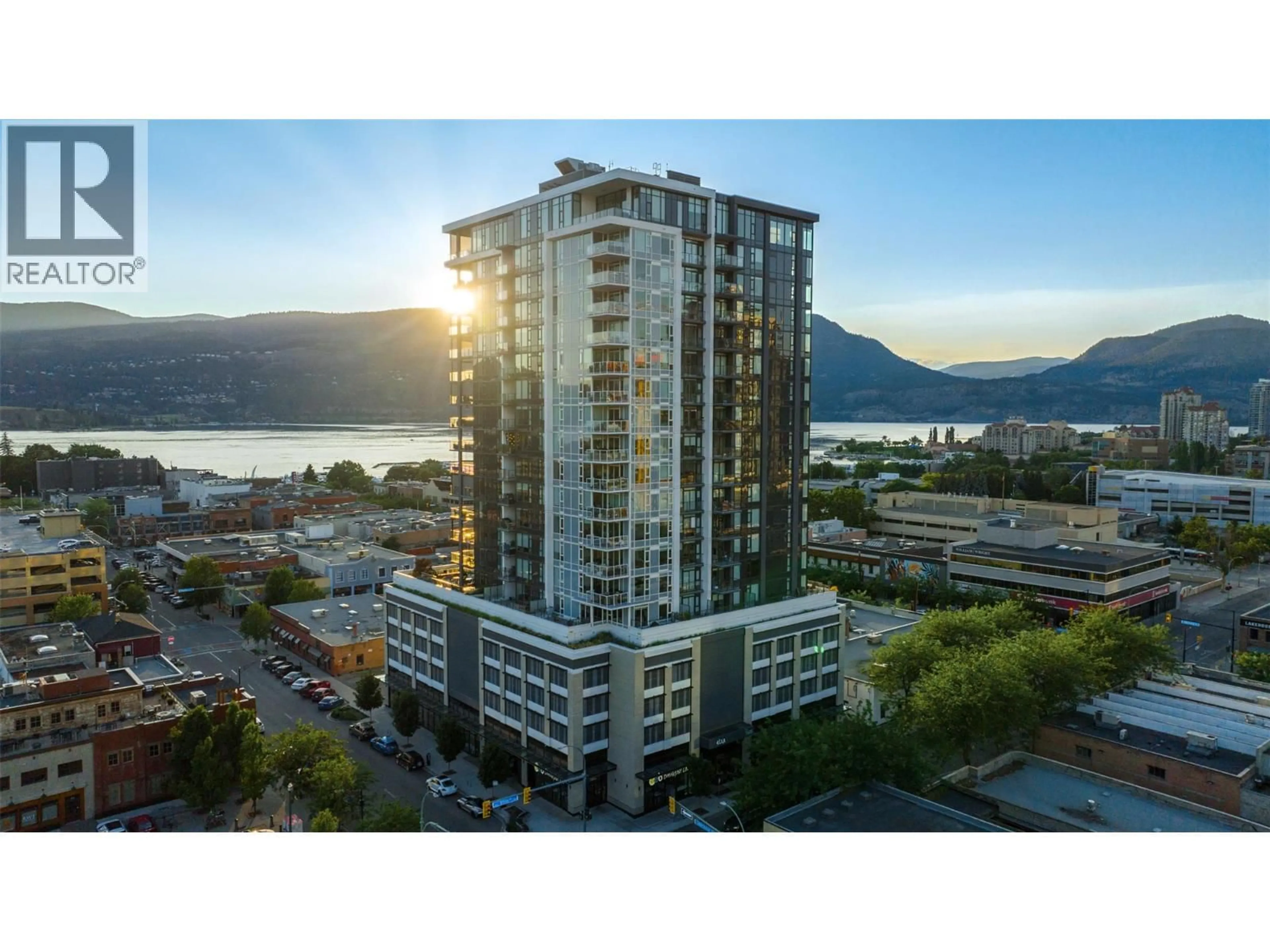A pic from outside/outdoor area/front of a property/back of a property/a pic from drone, unknown for 1109 - 1588 ELLIS STREET, Kelowna British Columbia V1Y0H1