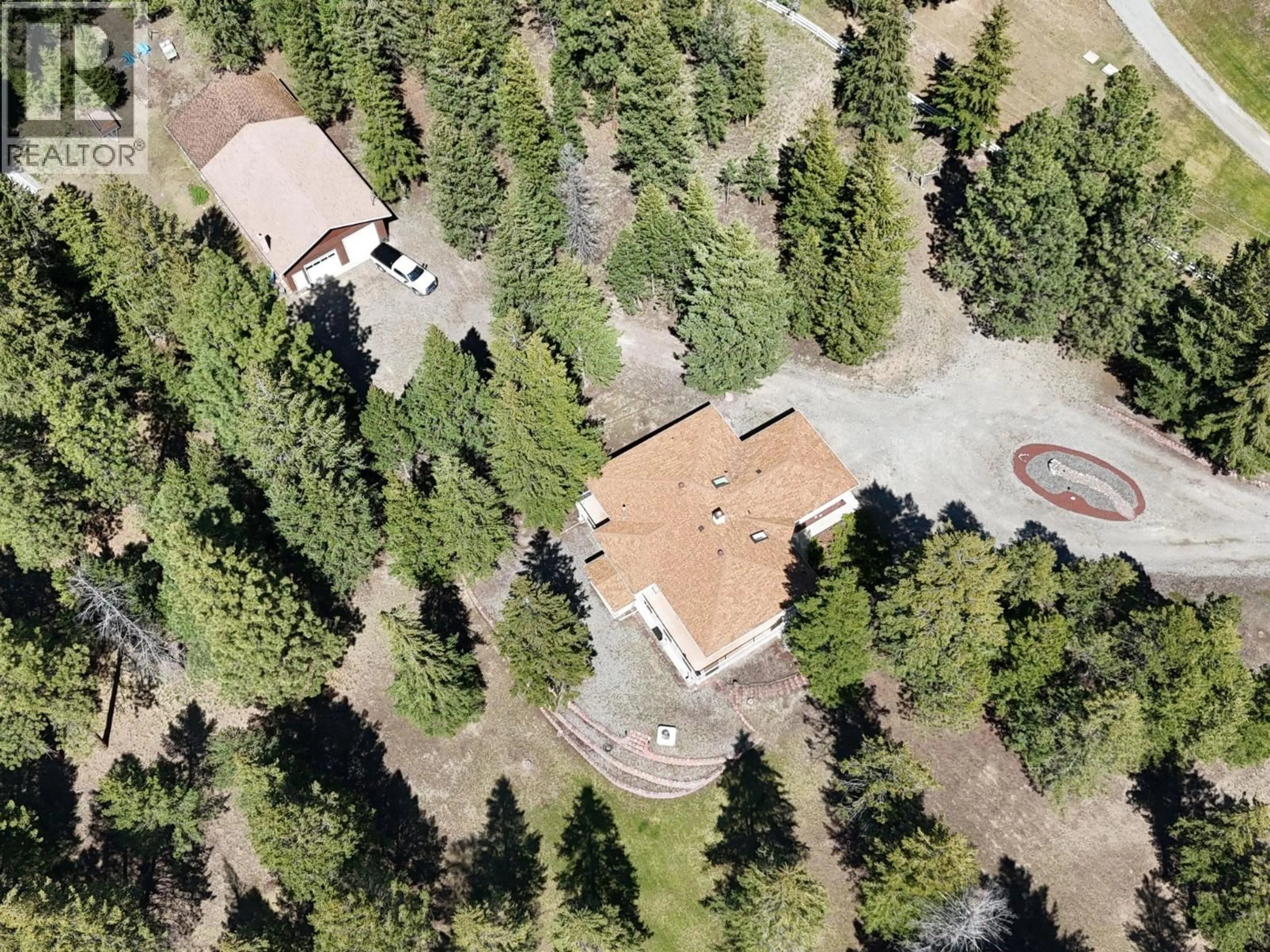 A pic from outside/outdoor area/front of a property/back of a property/a pic from drone, unknown for 4350 13TH STREET SOUTH, Cranbrook British Columbia V1C7A9