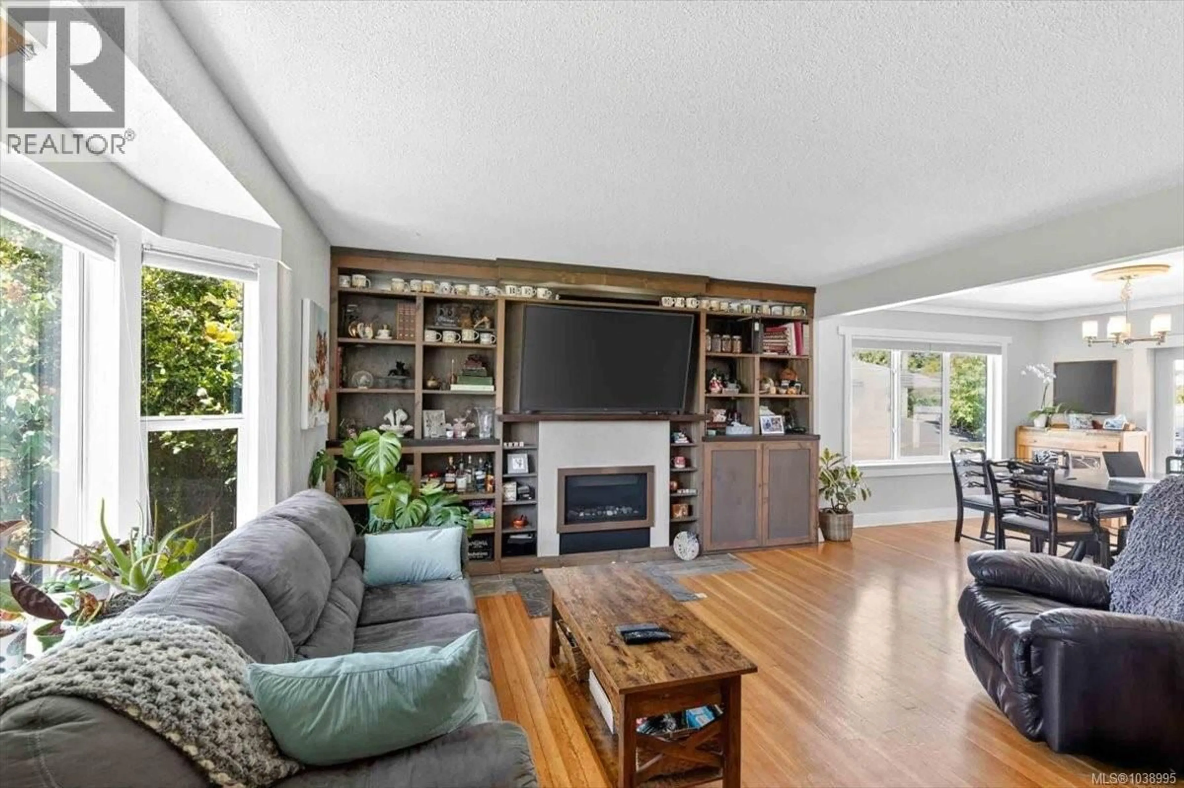 Living room with furniture, unknown for 4907 MORTON STREET, Port Alberni British Columbia V9Y3S8