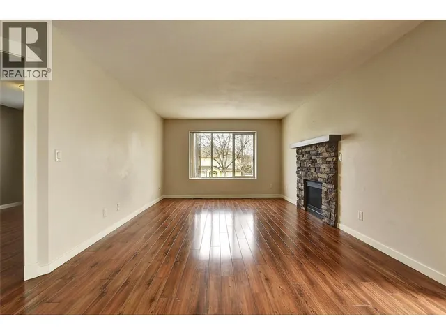 369 WALLACE ROAD, Kelowna 3