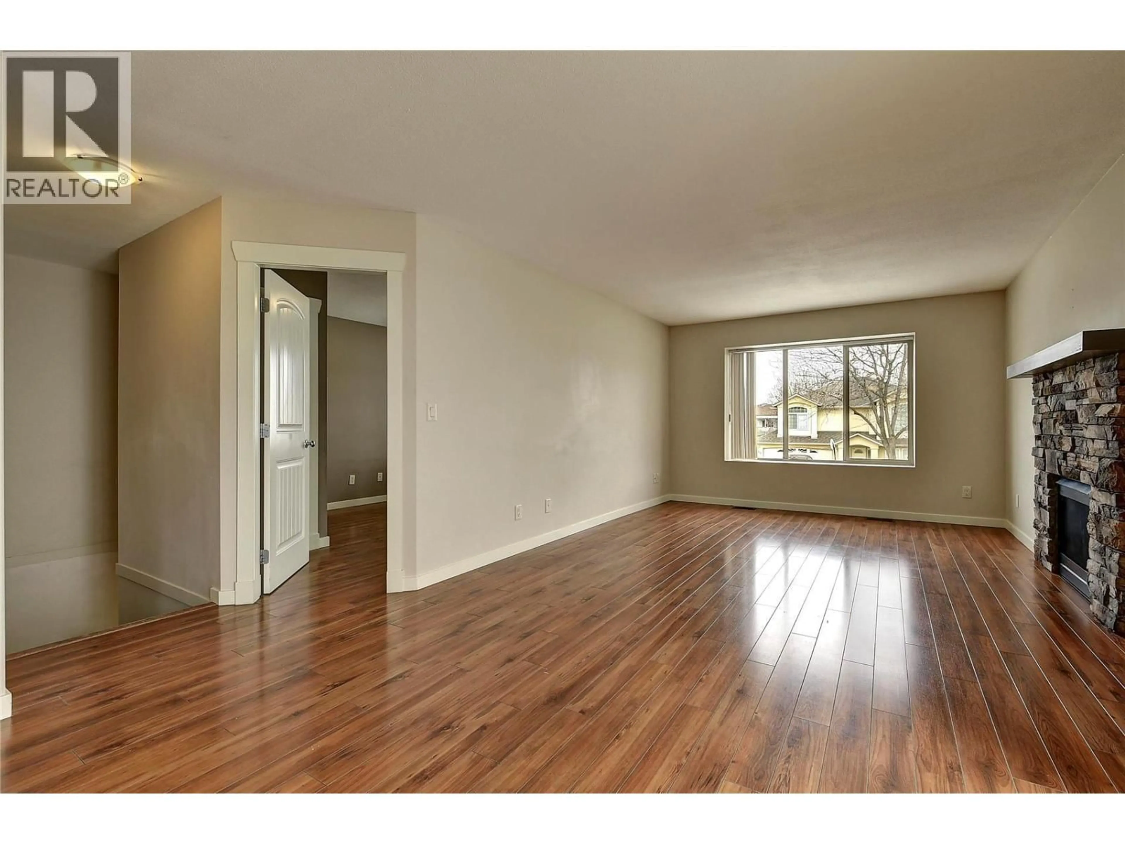 A pic of a room for 369 WALLACE ROAD, Kelowna British Columbia V1X4T4