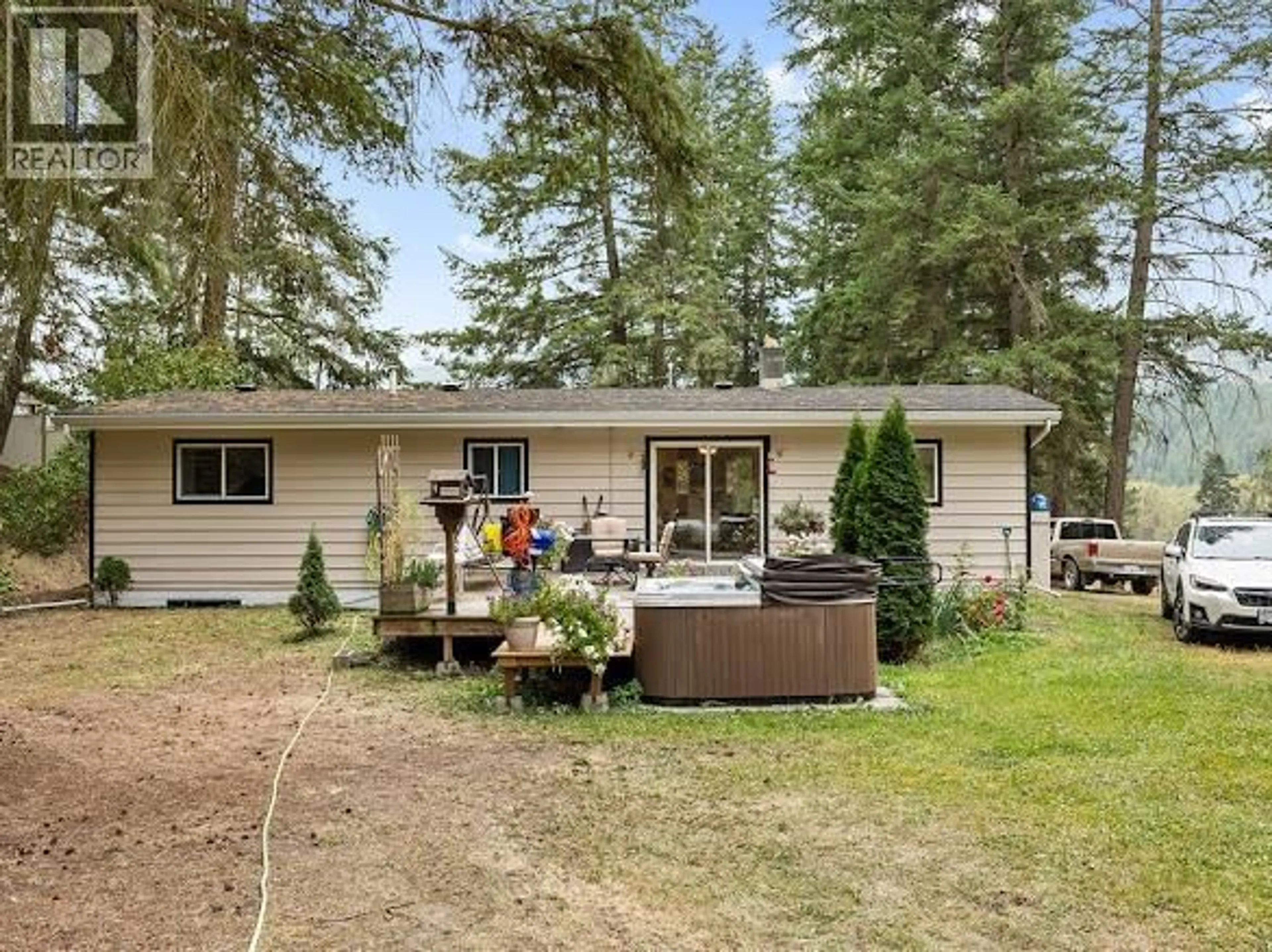 Home with vinyl exterior material, unknown for 2429 SALMON RIVER ROAD, Salmon Arm British Columbia V1E4M1