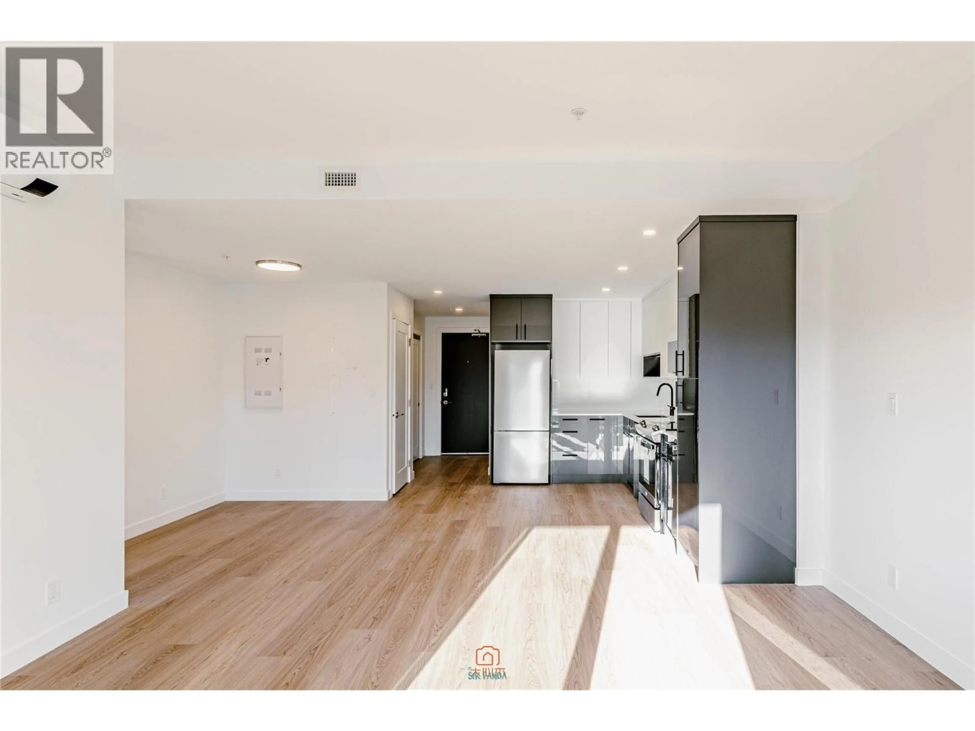 Unknown for 309 - 1380 PRIDHAM AVENUE, Kelowna British Columbia V1Y0P7