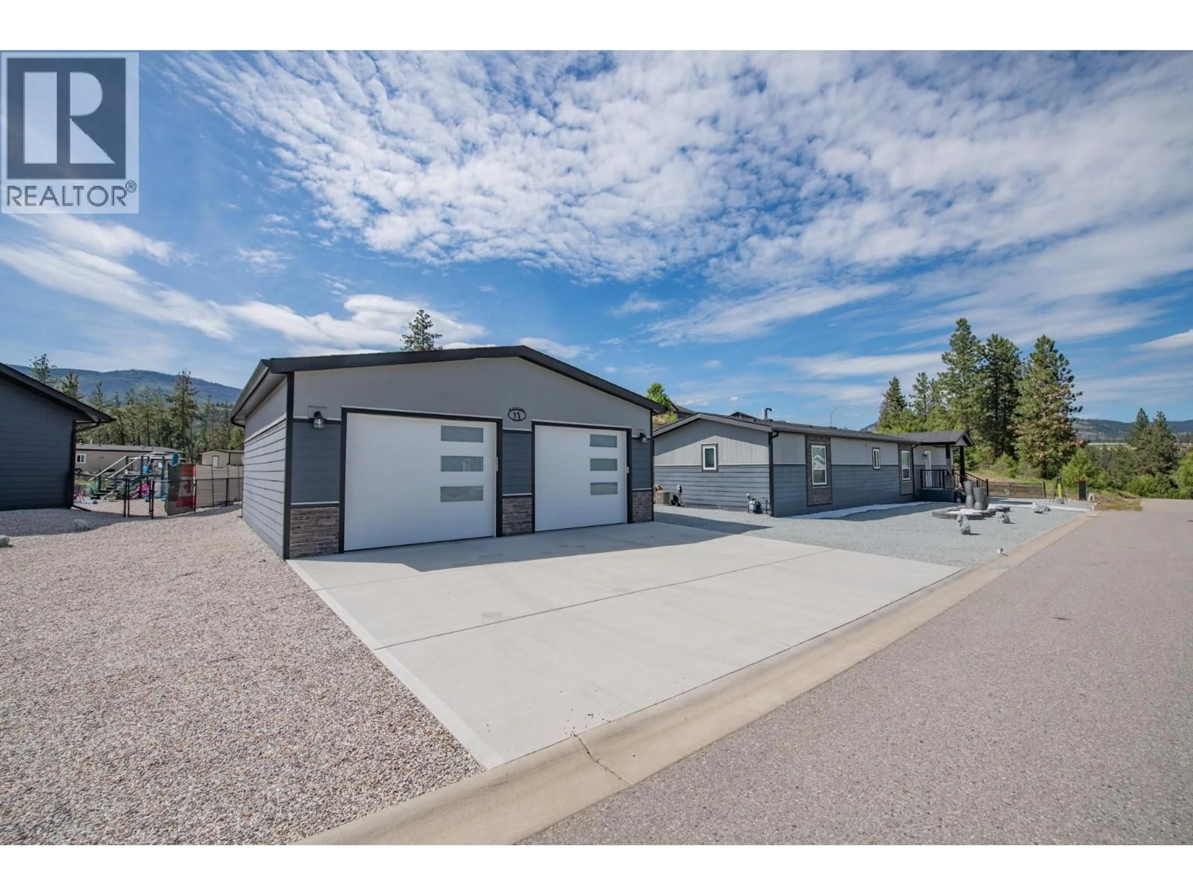 Indoor garage for 161 - 9510 97 HIGHWAY, Vernon British Columbia V1H1R8