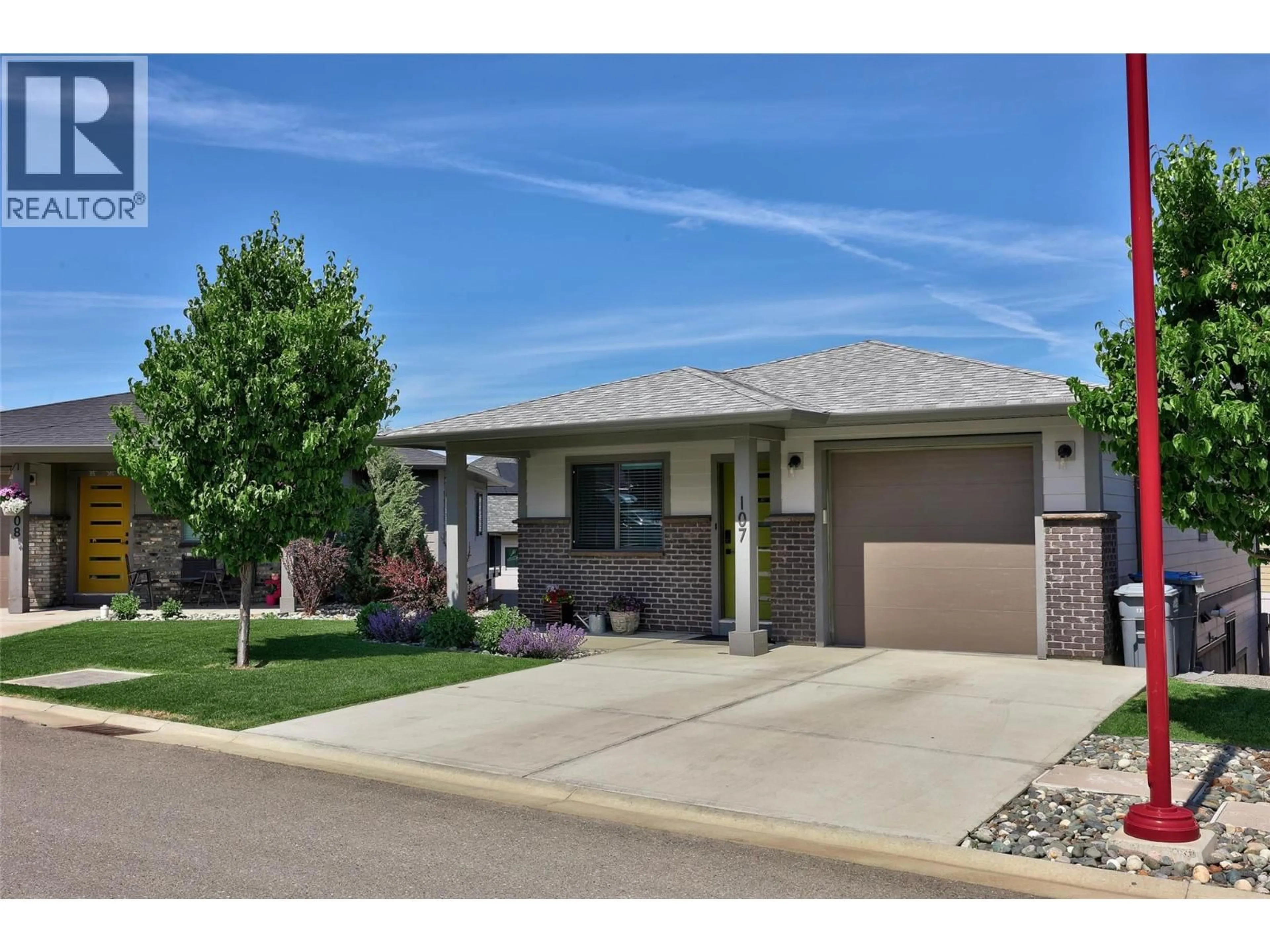 Home with brick exterior material, street for 107 - 1323 KINROSS PLACE, Kamloops British Columbia V1S0E4