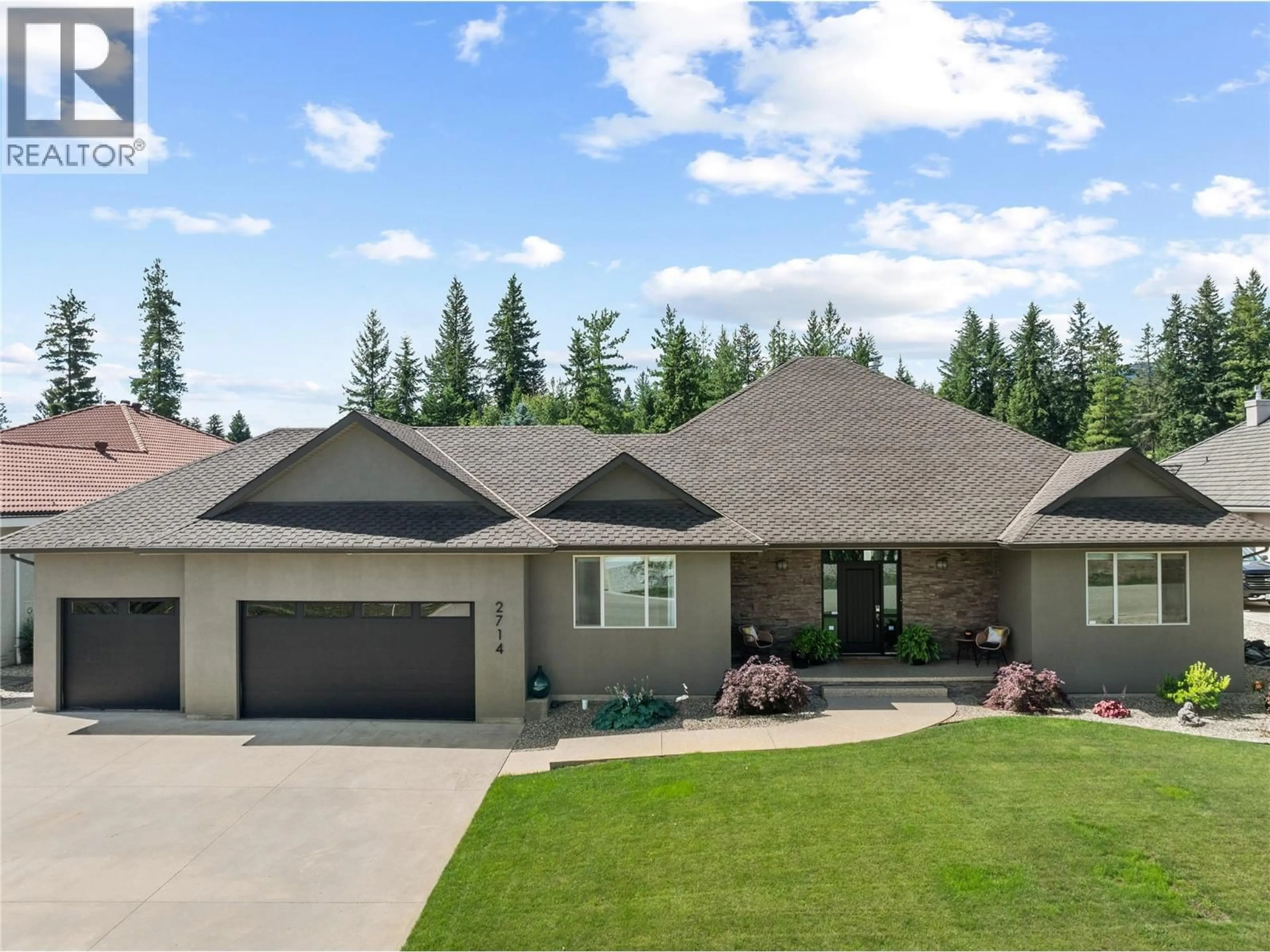 Home with vinyl exterior material, street for 2714 GOLF COURSE DRIVE, Blind Bay British Columbia V0E1H2