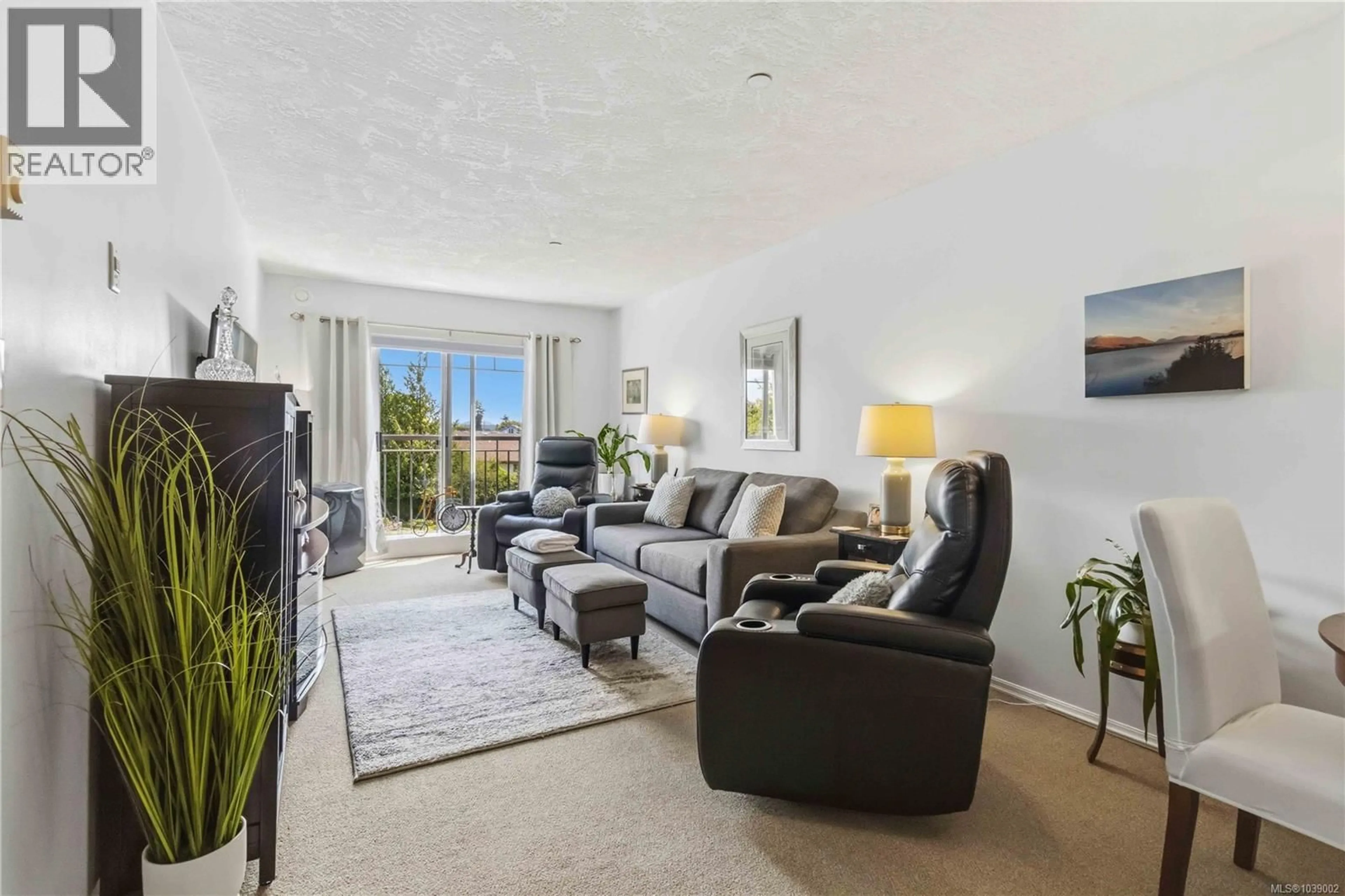 Living room with furniture, unknown for 302 - 10030 RESTHAVEN DRIVE, Sidney British Columbia V8L3G4