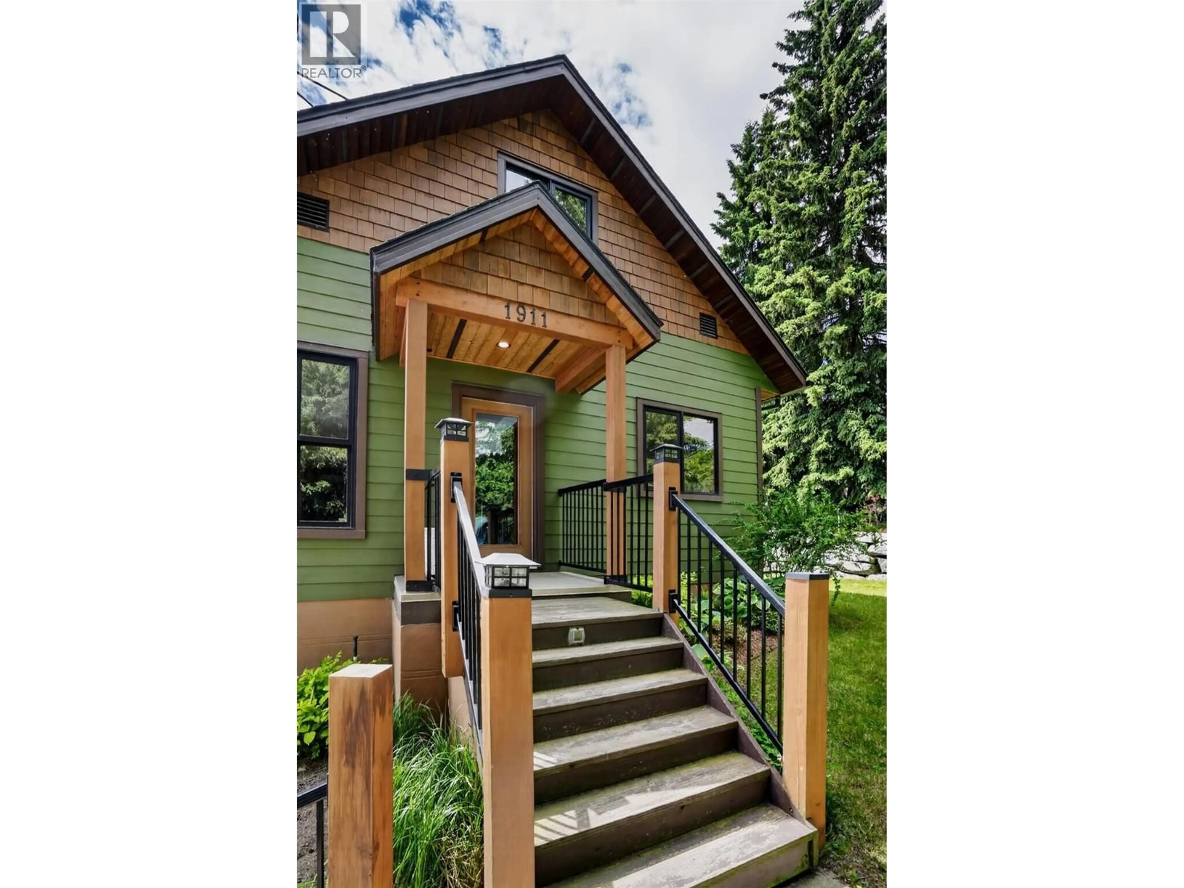 Unknown for 1911 UNION AVENUE, Rossland British Columbia V0G1Y0