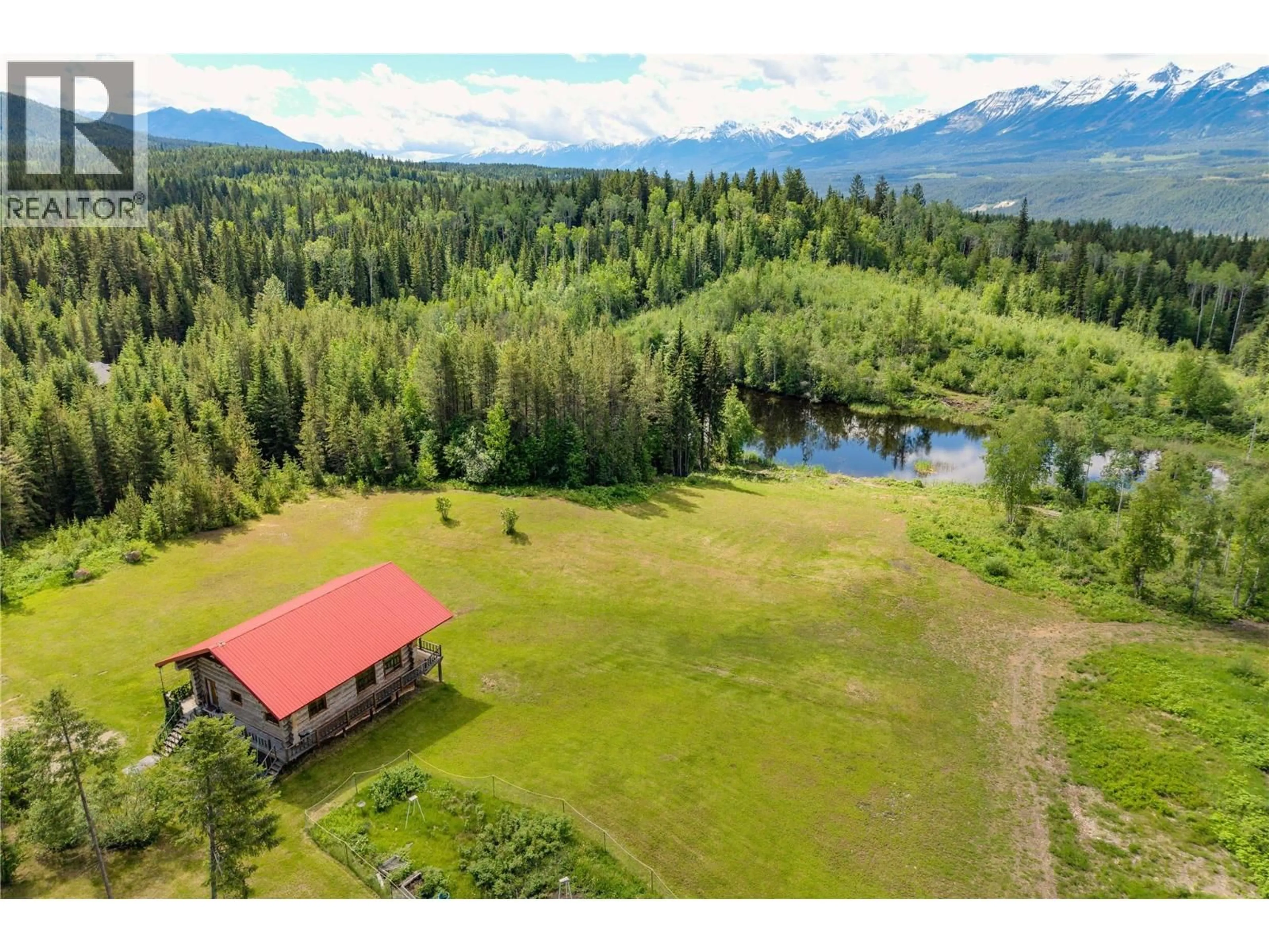 A pic from outside/outdoor area/front of a property/back of a property/a pic from drone, water/lake/river/ocean view for 1360 ADOLPH JOHNSON ROAD, Golden British Columbia V0A1H1