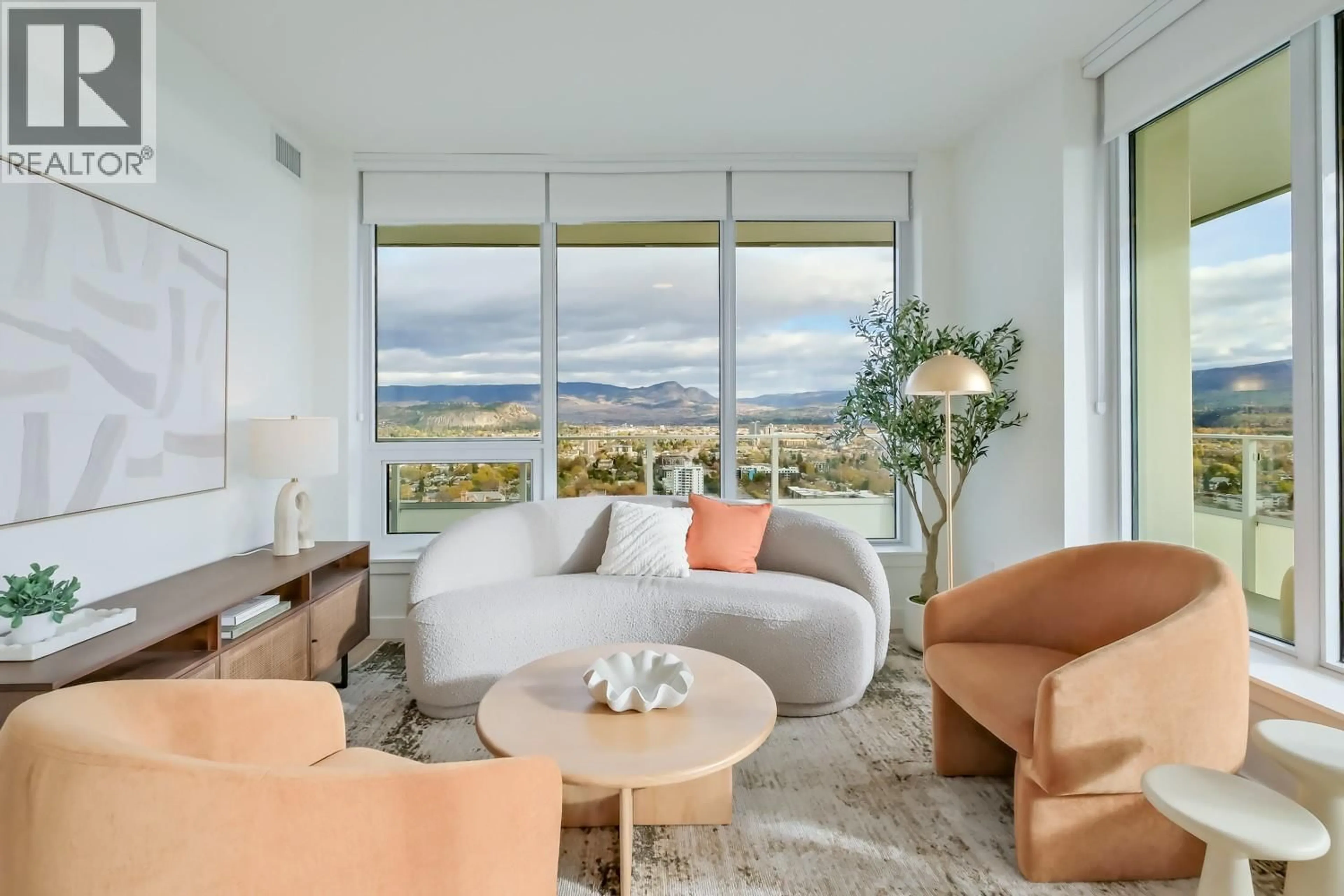 Living room with furniture, unknown for 2208 - 238 LEON AVENUE, Kelowna British Columbia V1Y6H9