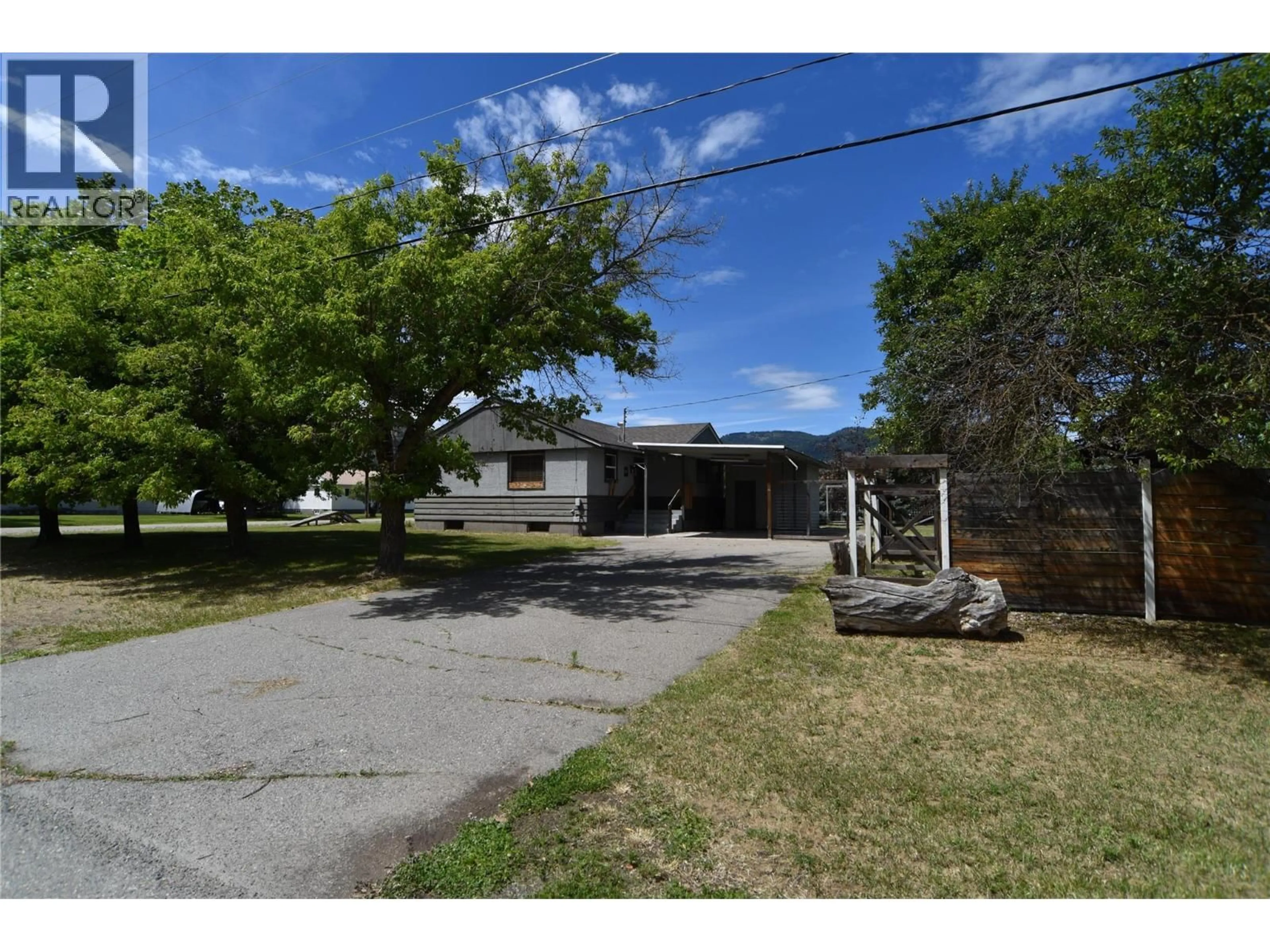 A pic from outside/outdoor area/front of a property/back of a property/a pic from drone, street for 6624 19TH STREET, Grand Forks British Columbia V0H1H0