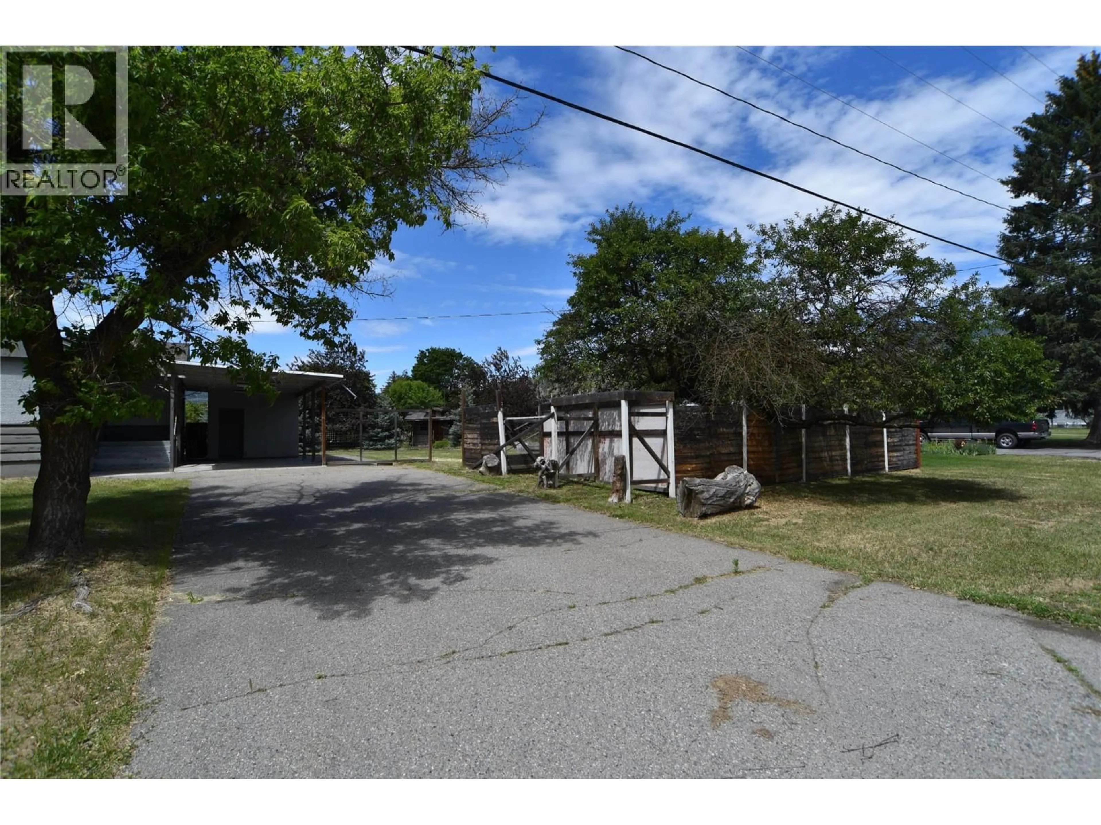 A pic from outside/outdoor area/front of a property/back of a property/a pic from drone, street for 6624 19TH STREET, Grand Forks British Columbia V0H1H0