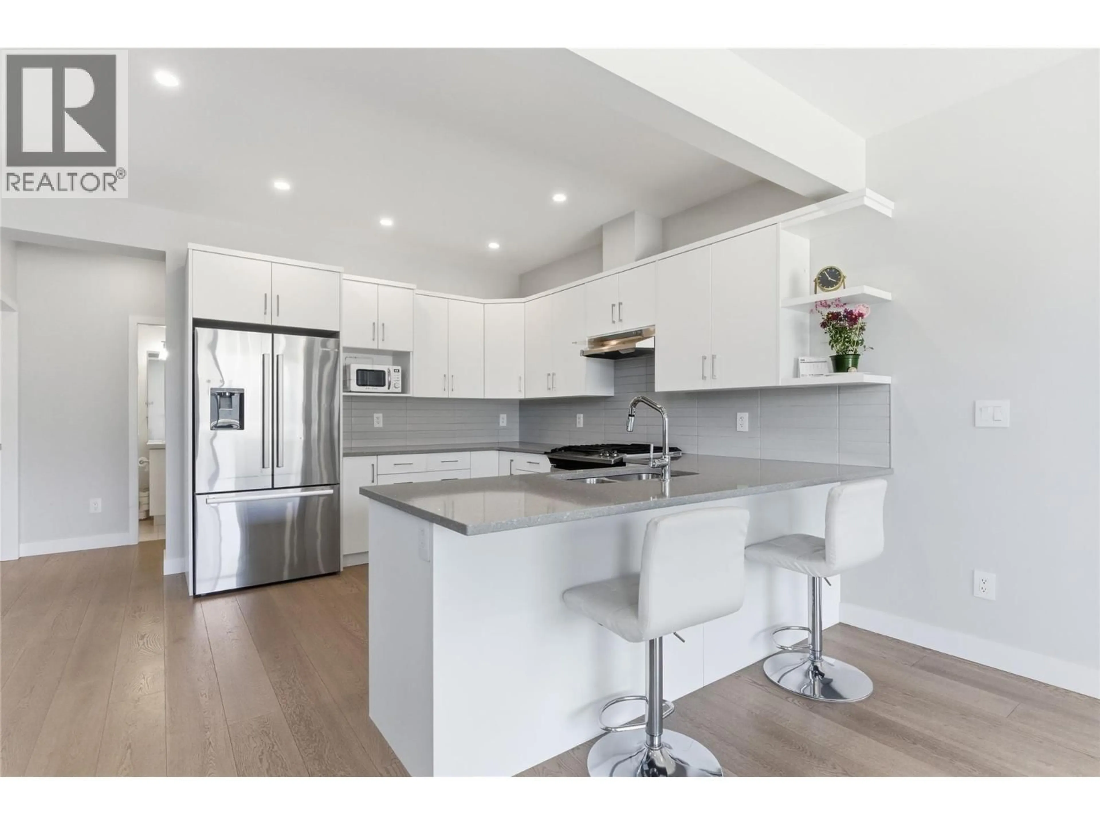 Open concept kitchen, unknown for 105 - 2045 STAGECOACH DRIVE, Kamloops British Columbia V2B0H8
