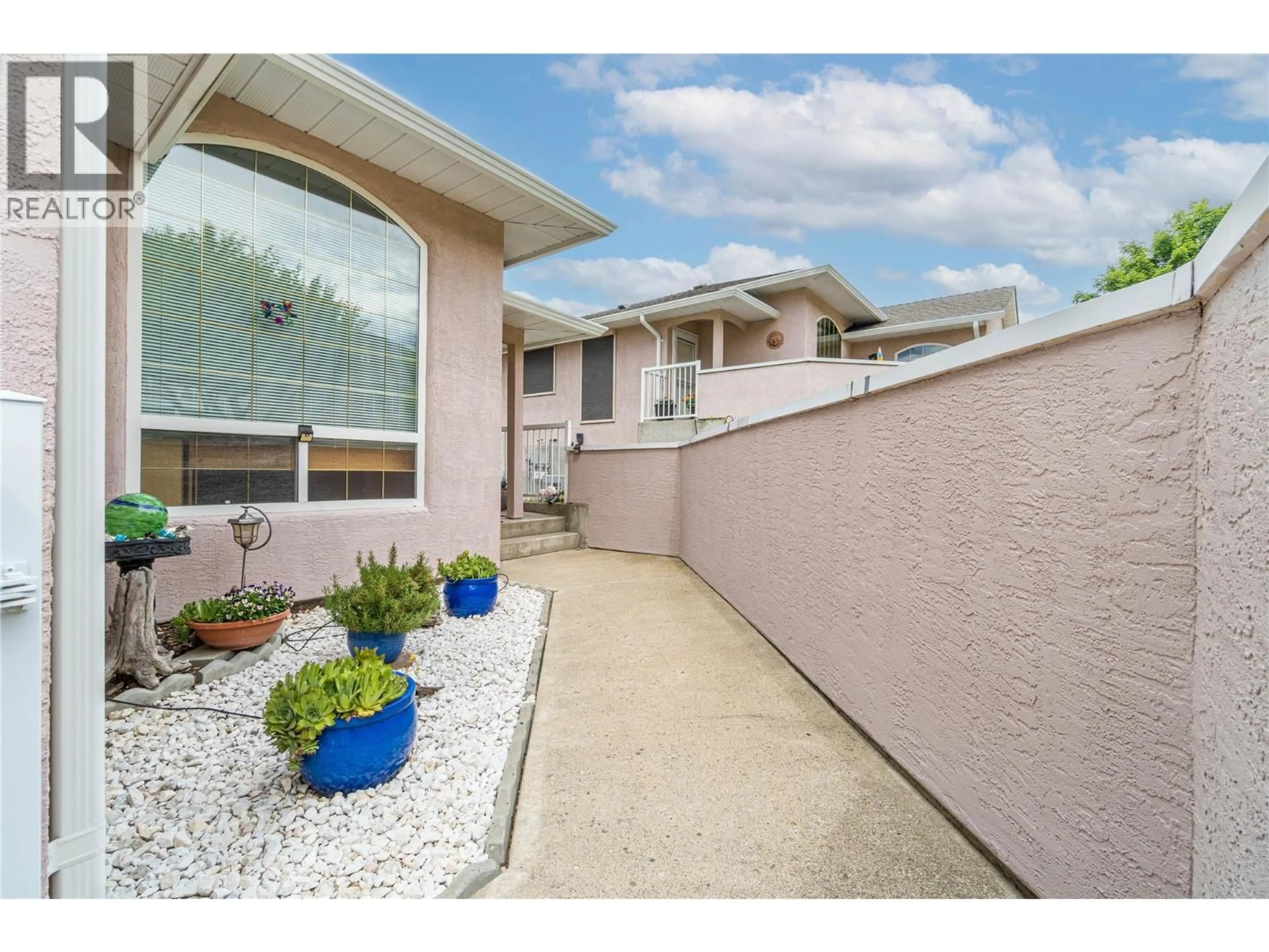 Patio, street for 15 - 2630 NECHAKO DRIVE, Kamloops British Columbia V2E2C9