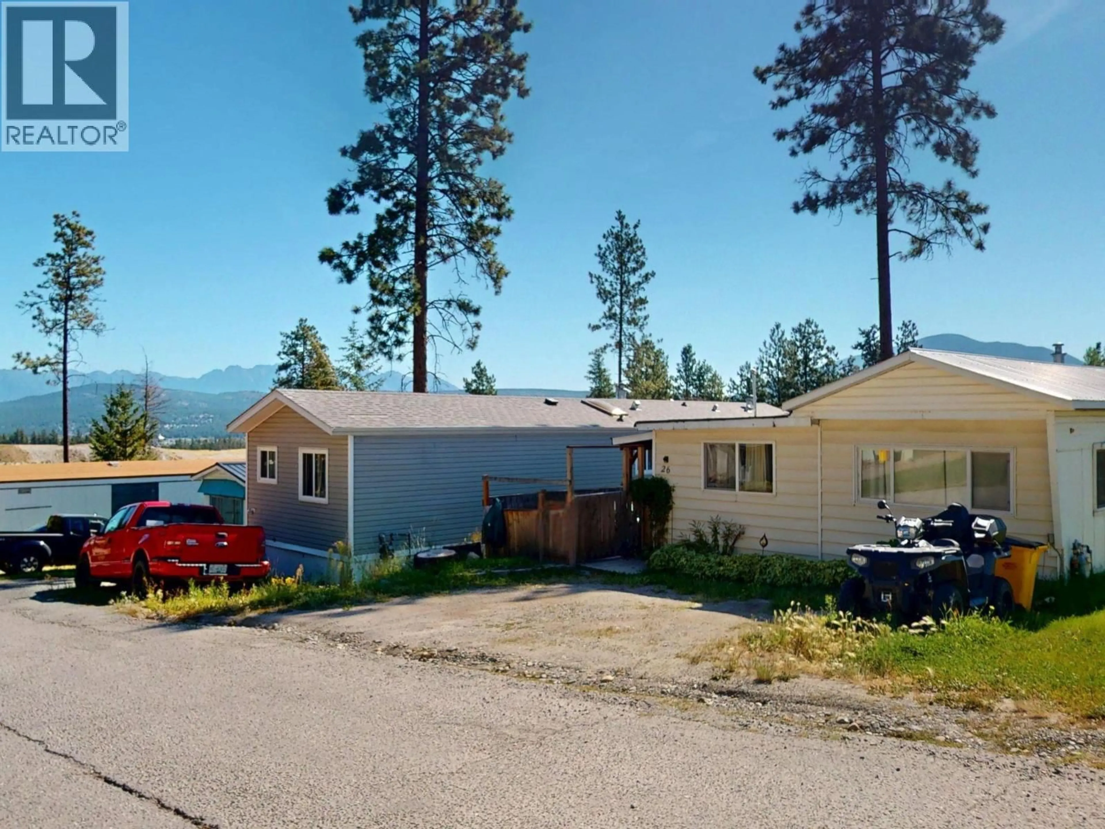 A pic from outside/outdoor area/front of a property/back of a property/a pic from drone, mountain view for 26 - 700 PATTERSON STREET WEST, Cranbrook British Columbia V1C6T5