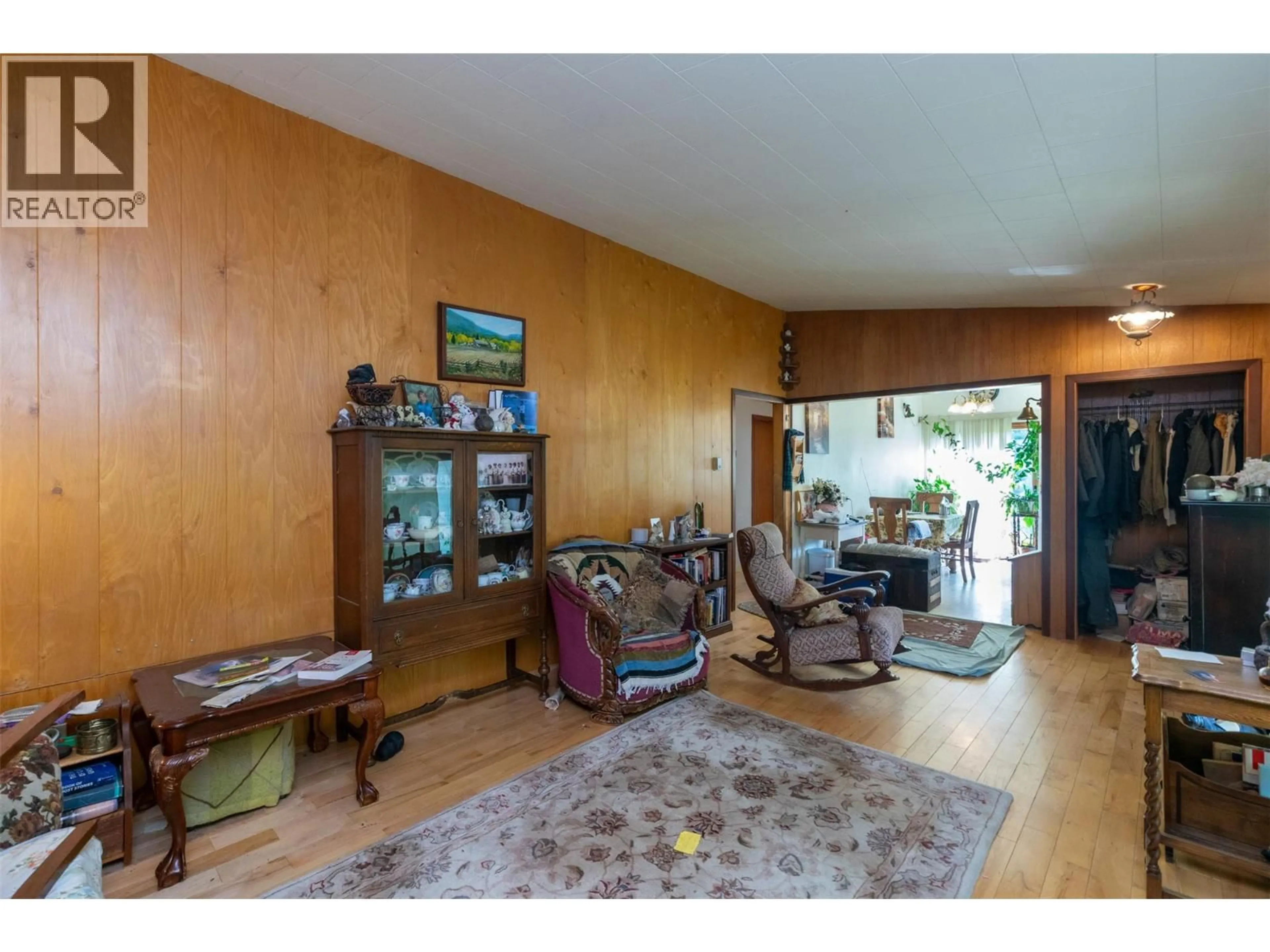Unknown for 34 WEST POIRIER ROAD, Mara British Columbia V0E2K0