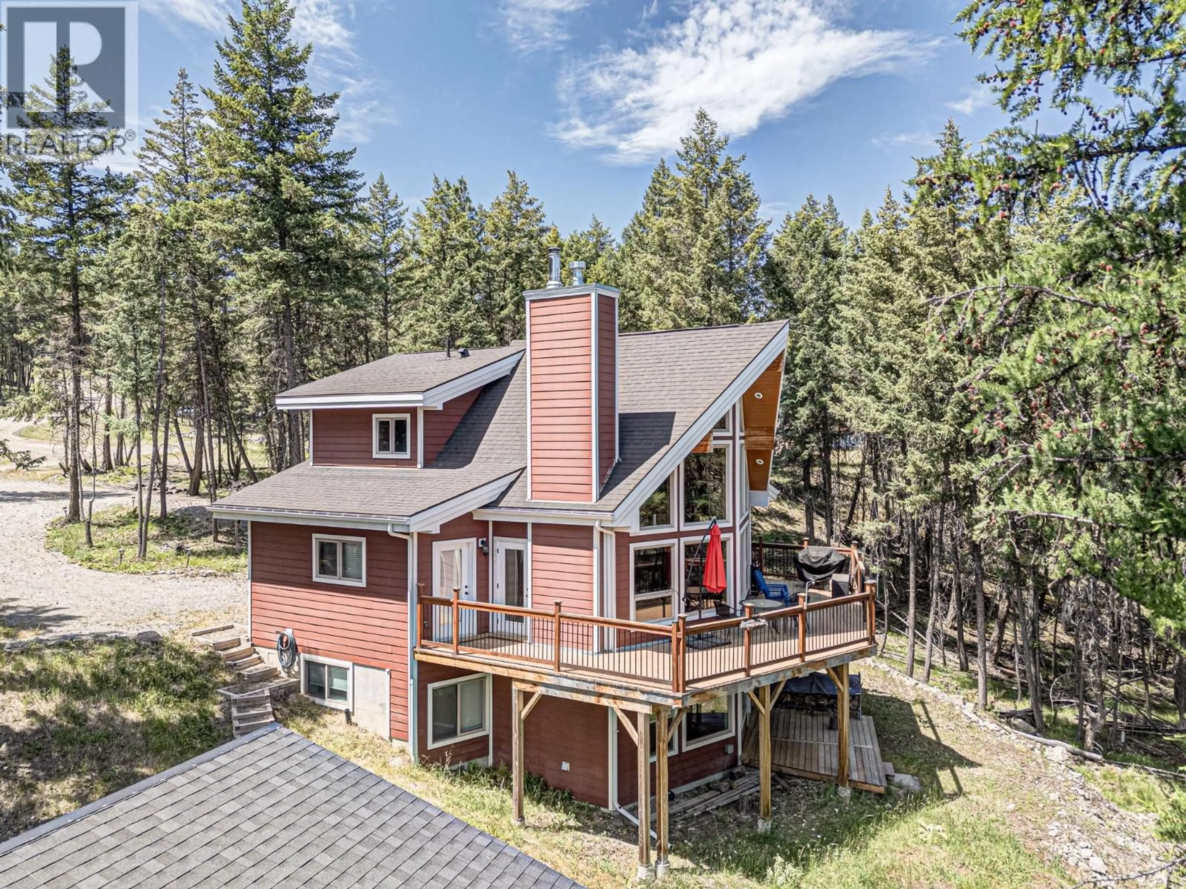 A pic from outside/outdoor area/front of a property/back of a property/a pic from drone, unknown for 9881 OSPREY LANDING DRIVE, Wardner British Columbia V0B2J0