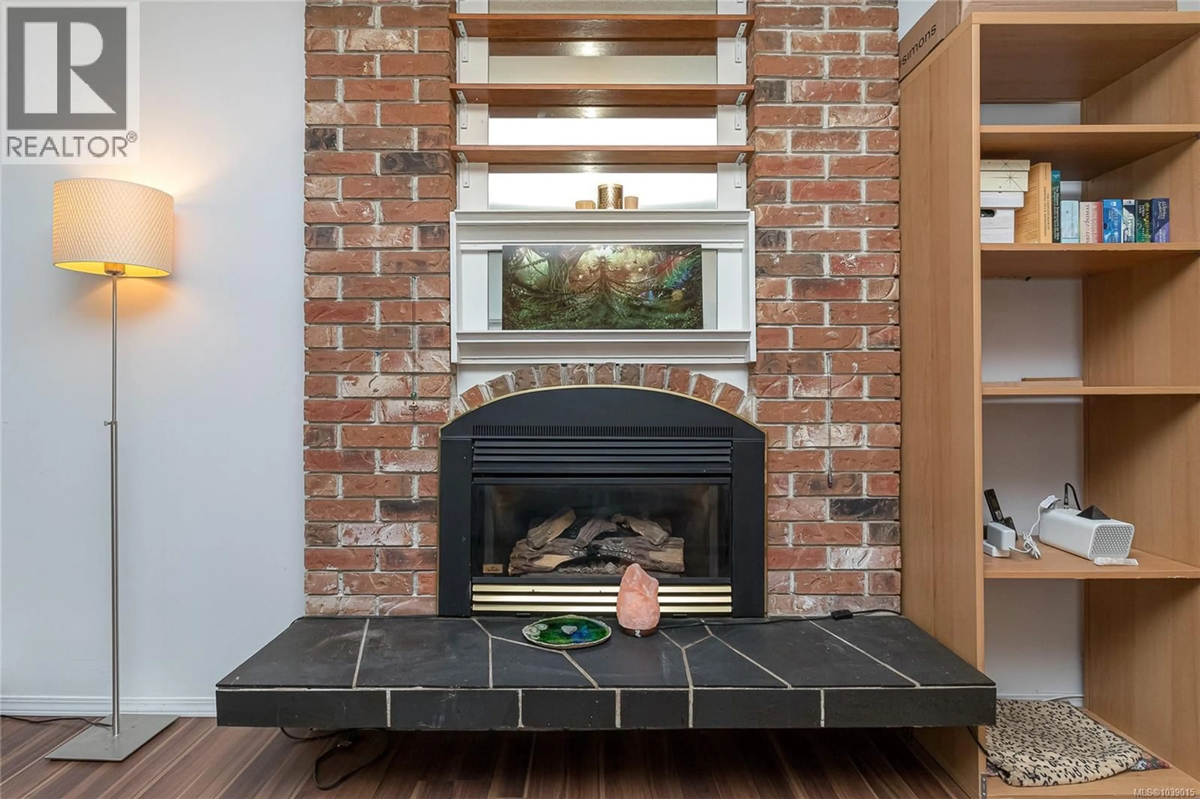 Unknown for 102 - 3244 SEATON STREET, Saanich British Columbia V8Z3V7