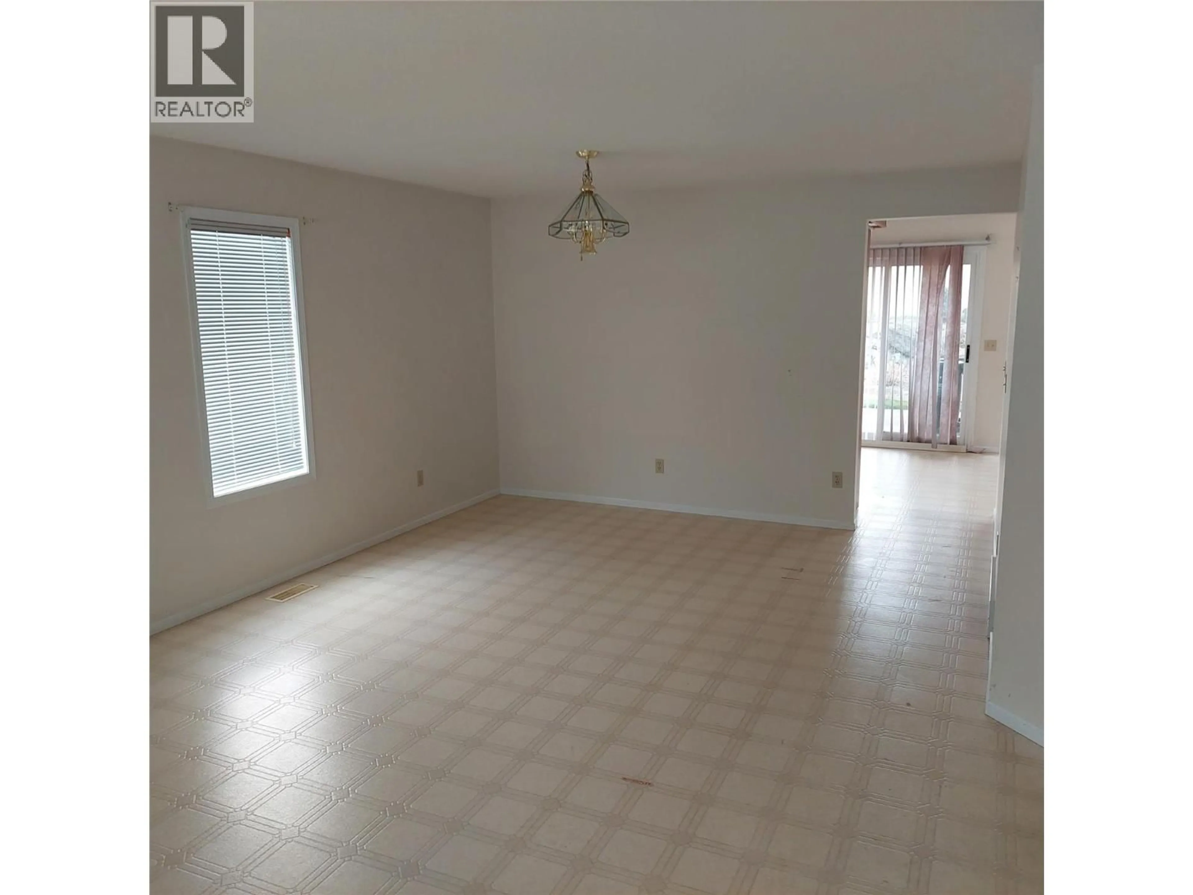 A pic of a room for 114 - 595 YATES ROAD, Kelowna British Columbia V1V1P8
