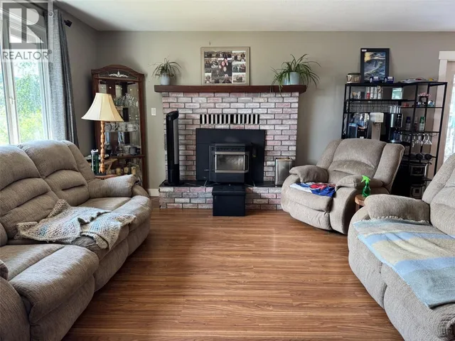 3399 PINERIDGE DRIVE, Merritt 2