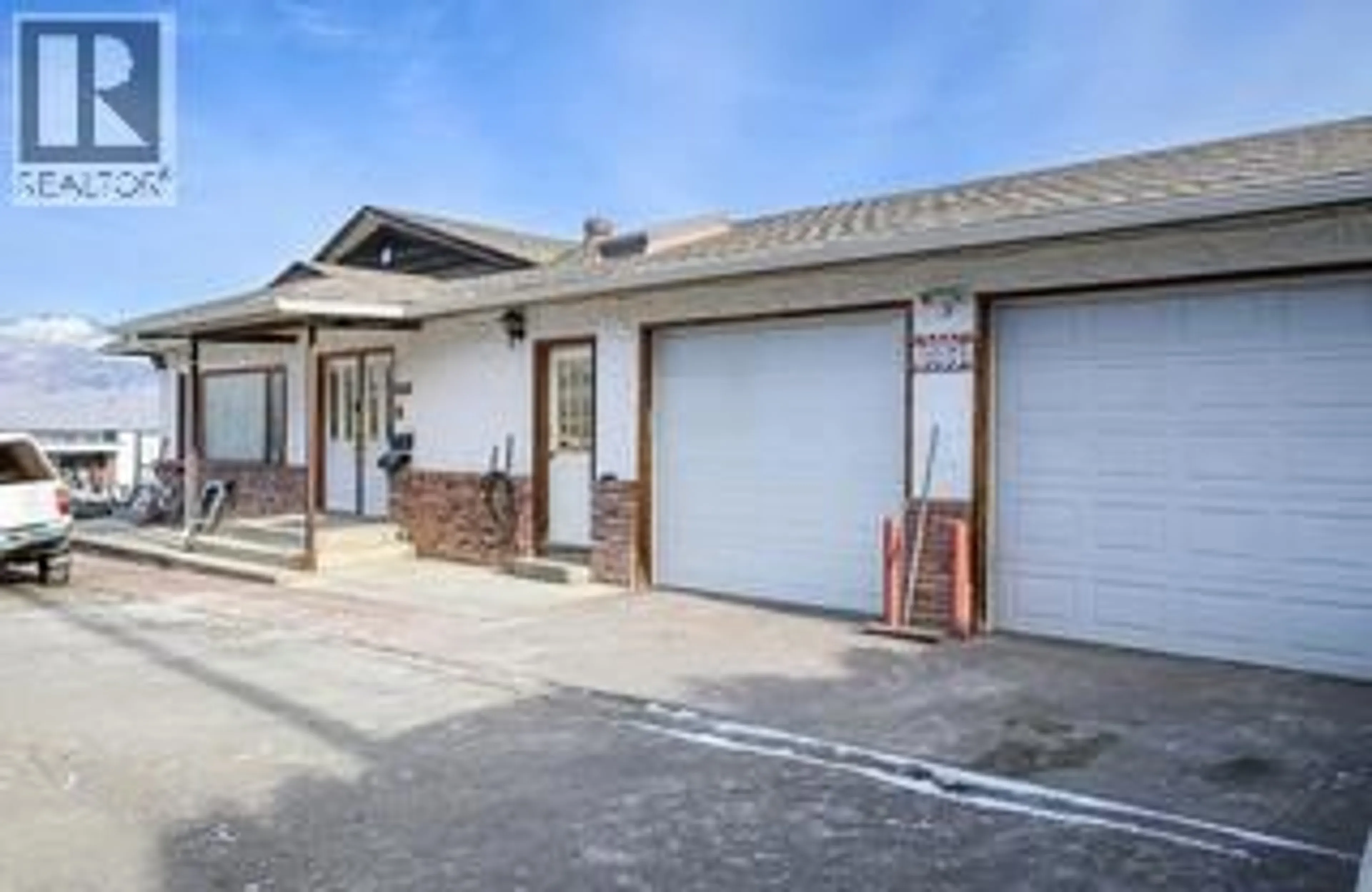 Indoor garage for 964 FERNIE ROAD, Kamloops British Columbia V2C1B3