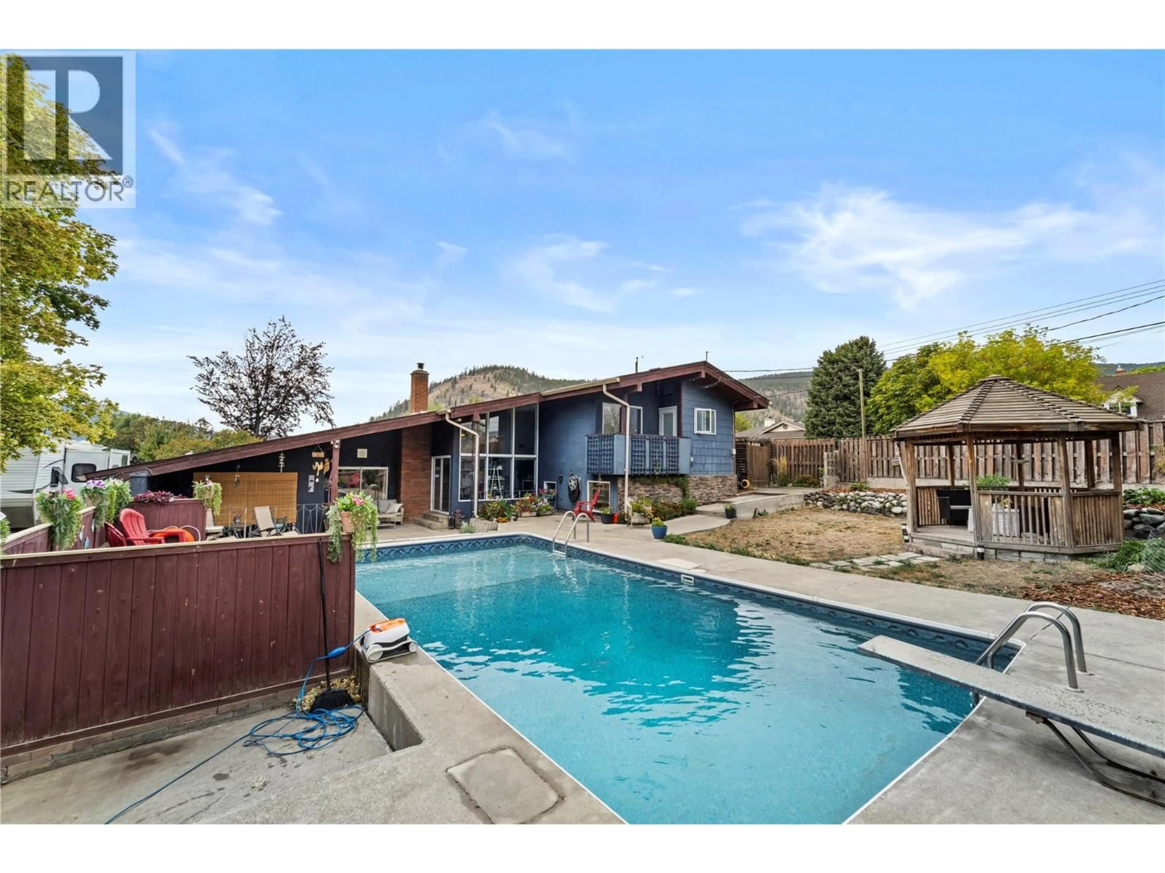 Pool for 1732 GRANITE AVENUE, Merritt British Columbia V1K1B8