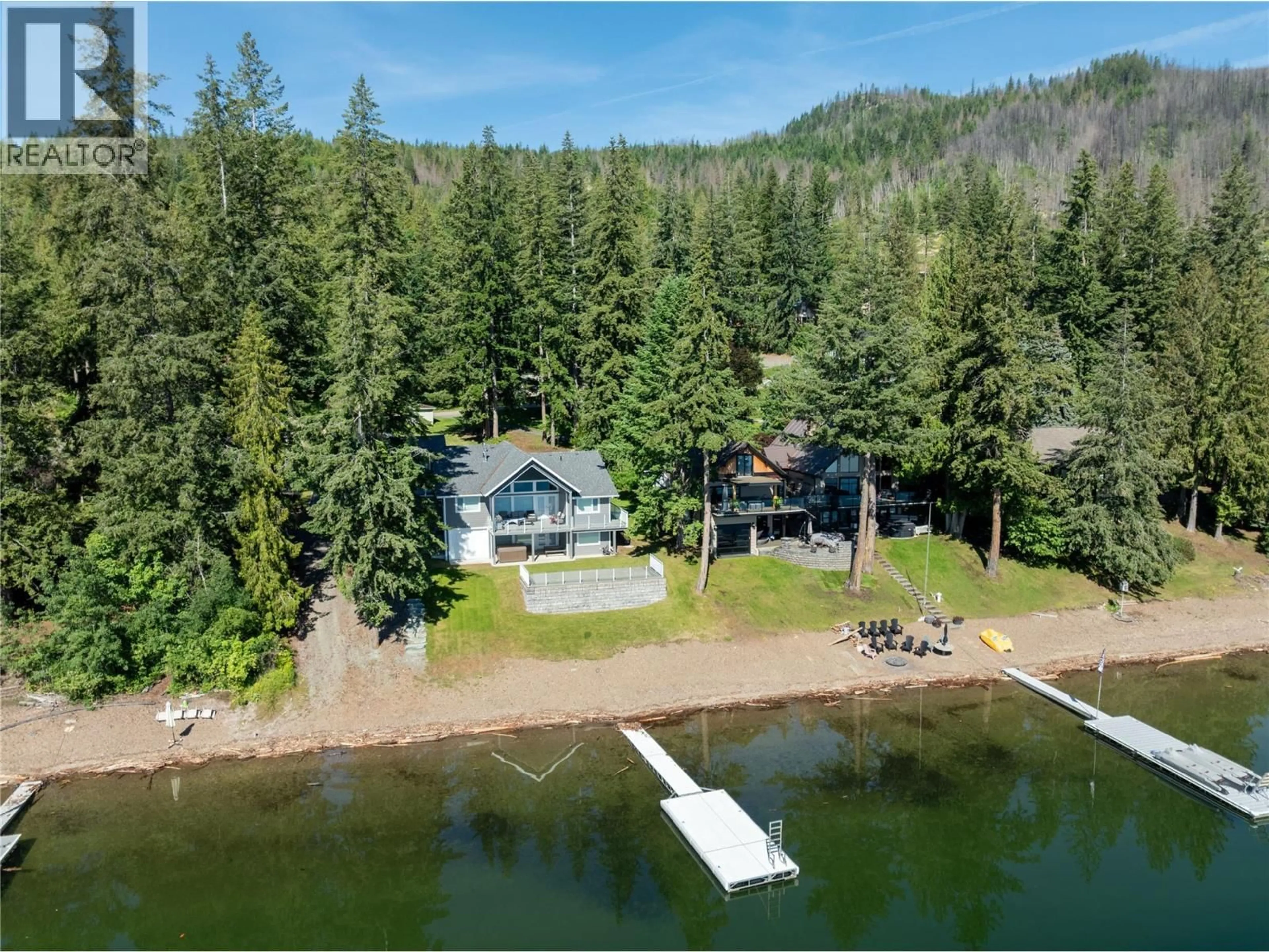 A pic from outside/outdoor area/front of a property/back of a property/a pic from drone, water/lake/river/ocean view for 6 - 4498 SQUILAX ANGLEMONT ROAD, Scotch Creek British Columbia V0E1M5