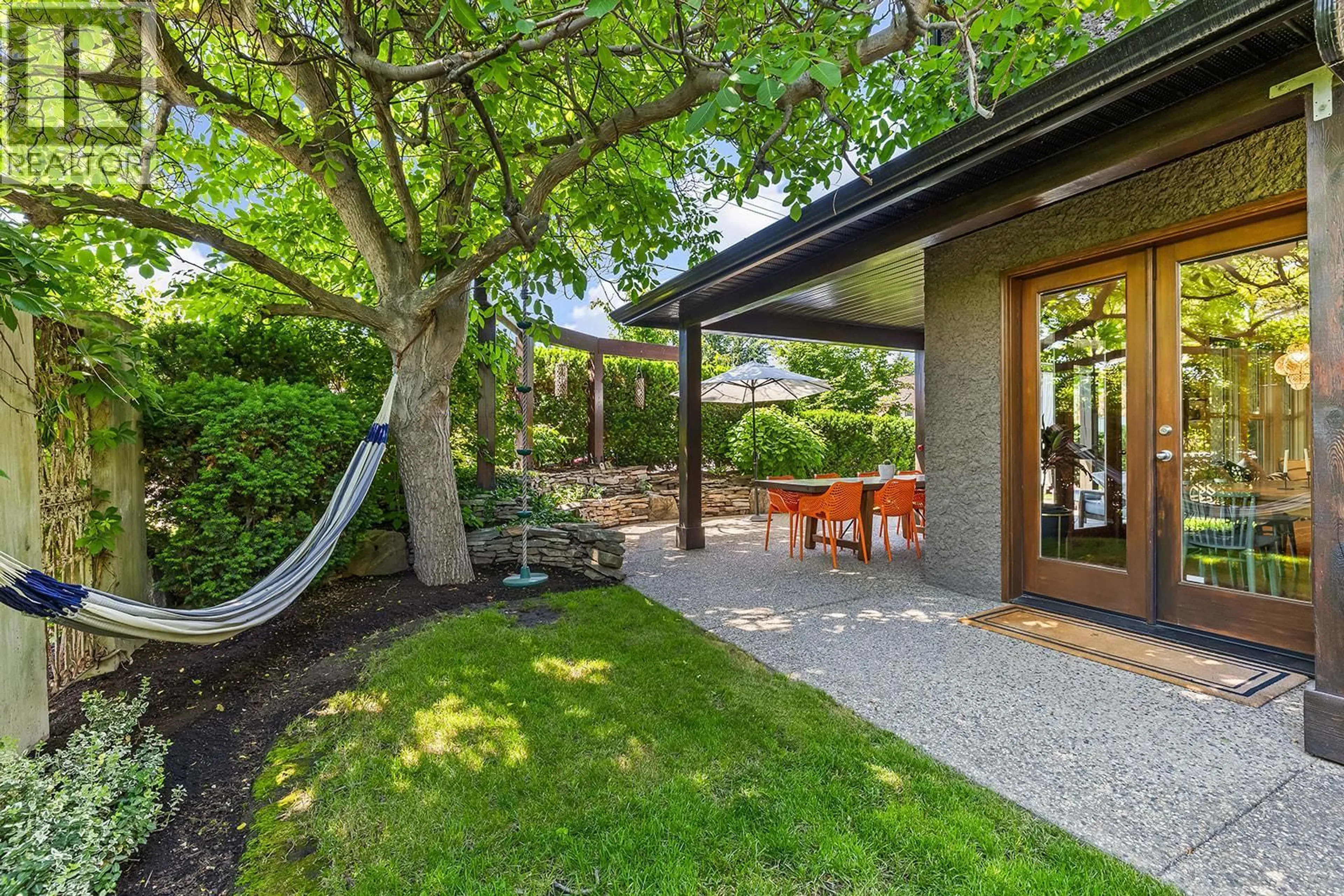 Patio, street for 2683 BATH STREET, Kelowna British Columbia V1Y1M2