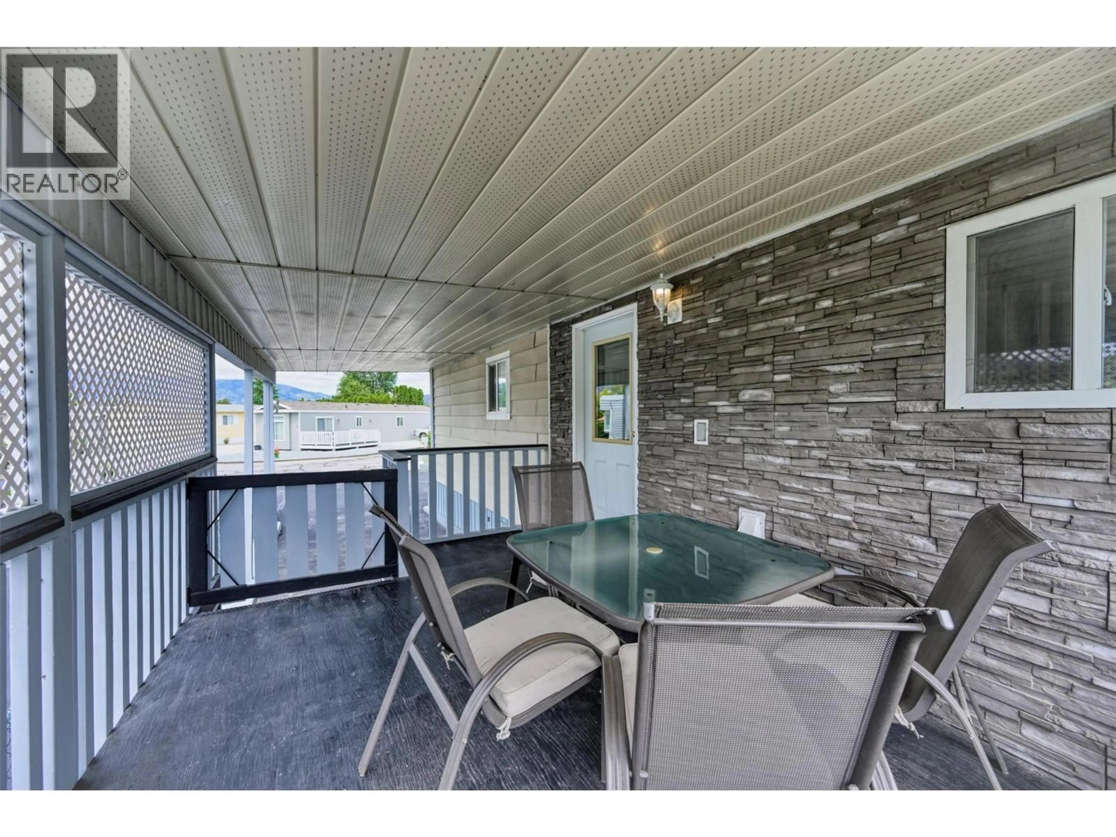Patio, water/lake/river/ocean view for 4911 CEDAR LANE LANE, Osoyoos British Columbia V0H1V3