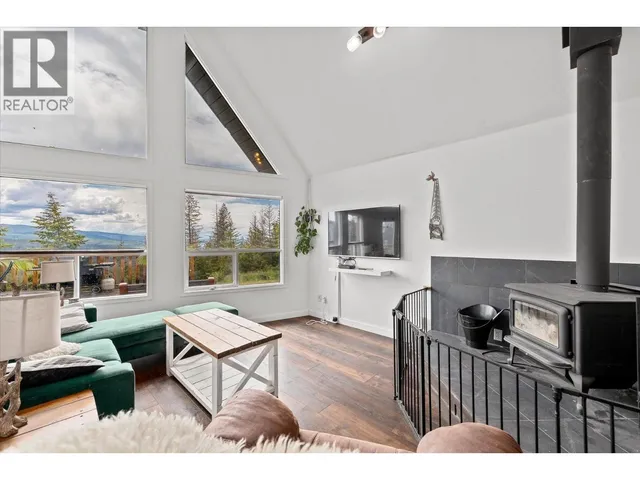 1957 HUCKLEBERRY ROAD, Kelowna 5
