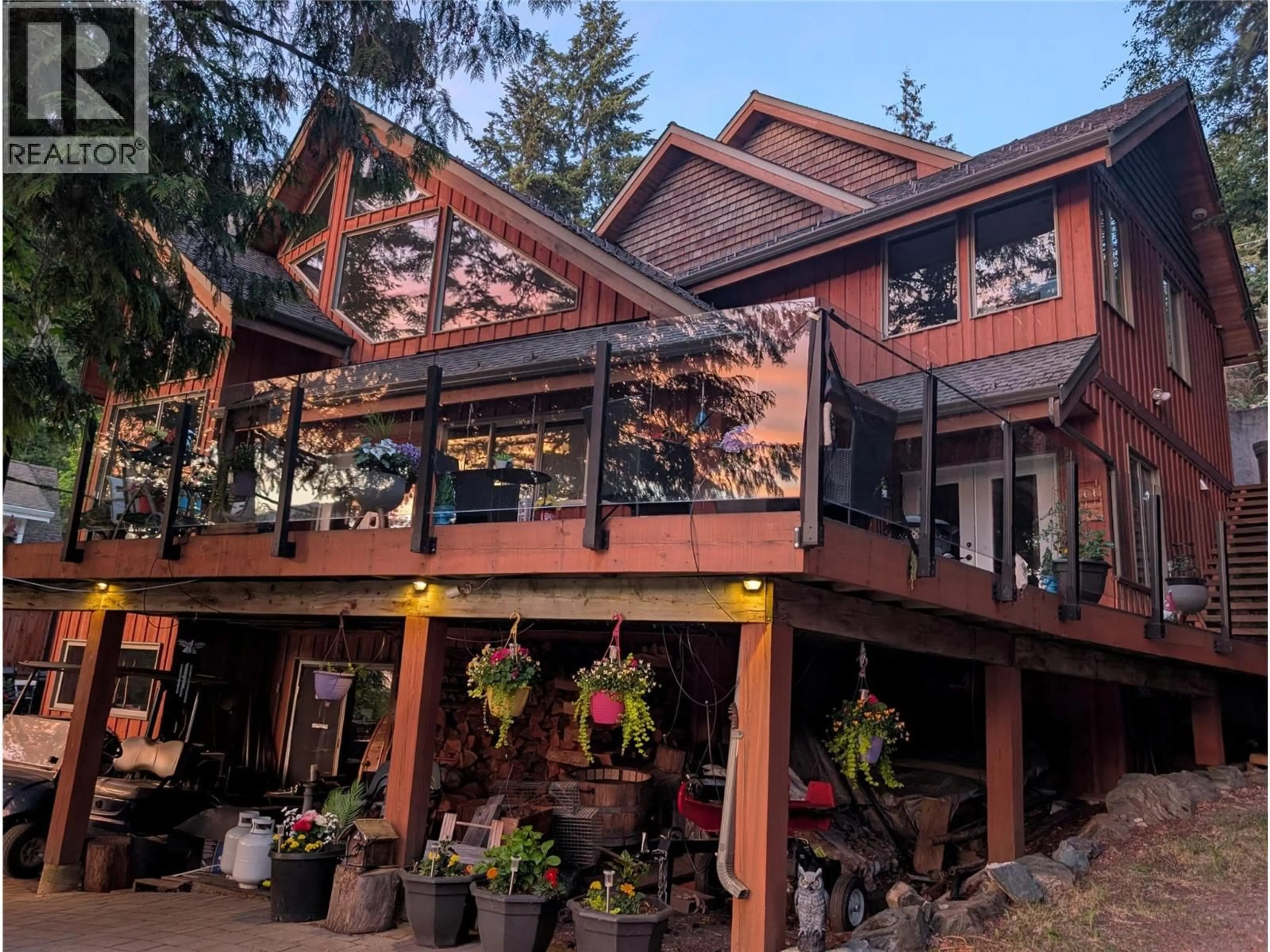 Patio, mountain view for 25 - 2741 RAWSON ROAD, Adams Lake British Columbia V0E1M2