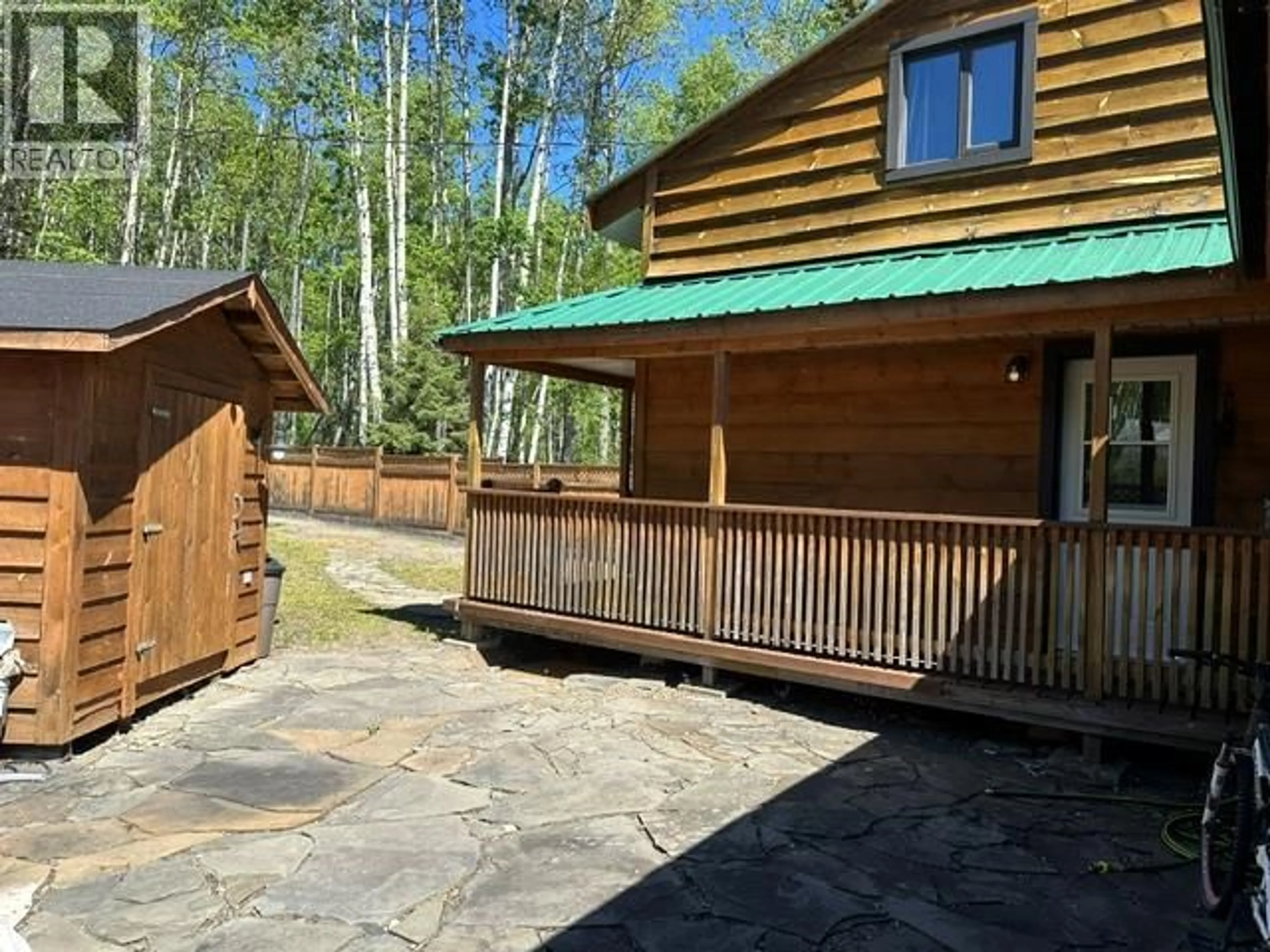 Patio, unknown for 6597 HOLIDAY BEACH, Moberly Lake British Columbia V0C1X0