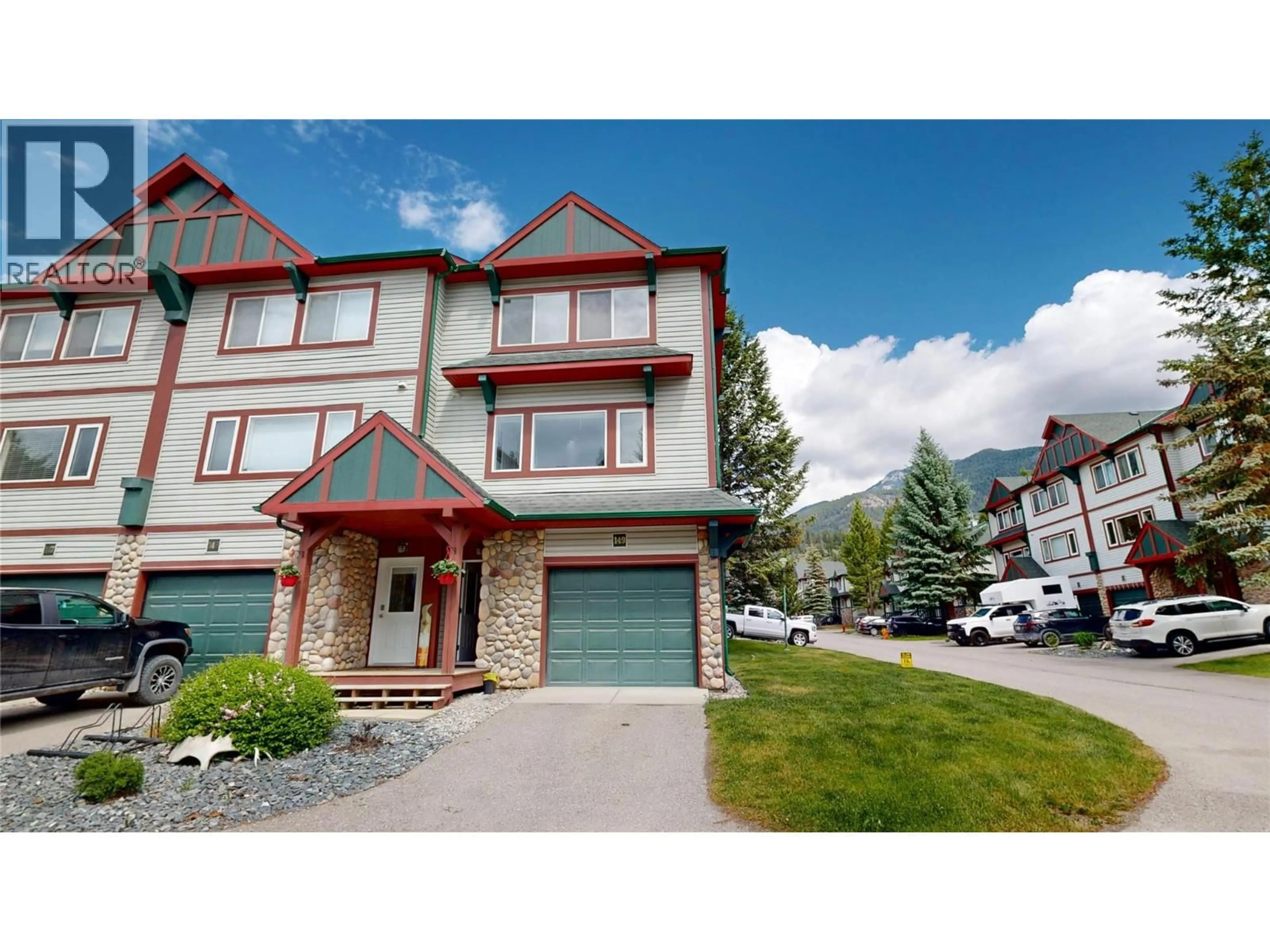 A pic from outside/outdoor area/front of a property/back of a property/a pic from drone, unknown for 149 - 4835 RADIUM BOULEVARD, Radium Hot Springs British Columbia V0A1M0