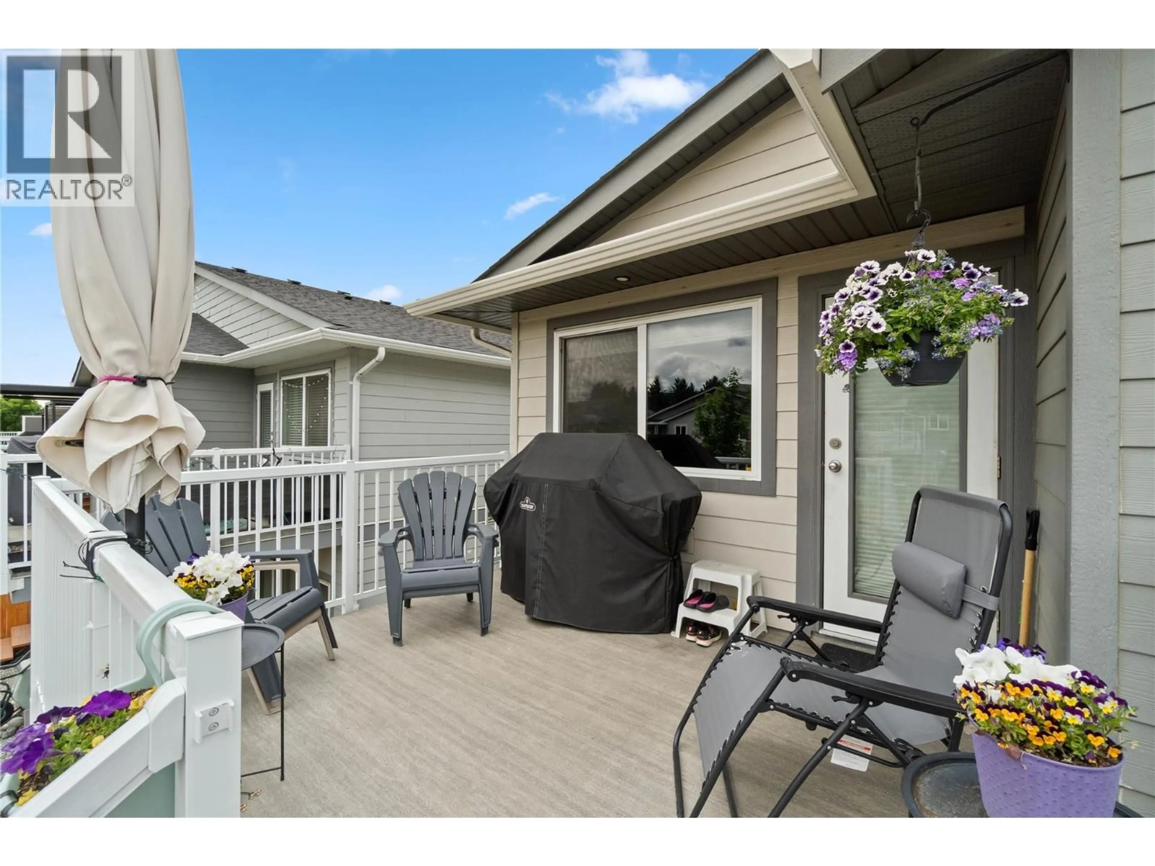 Patio, unknown for 2363 PARKCREST AVENUE, Kamloops British Columbia V2B4Y2
