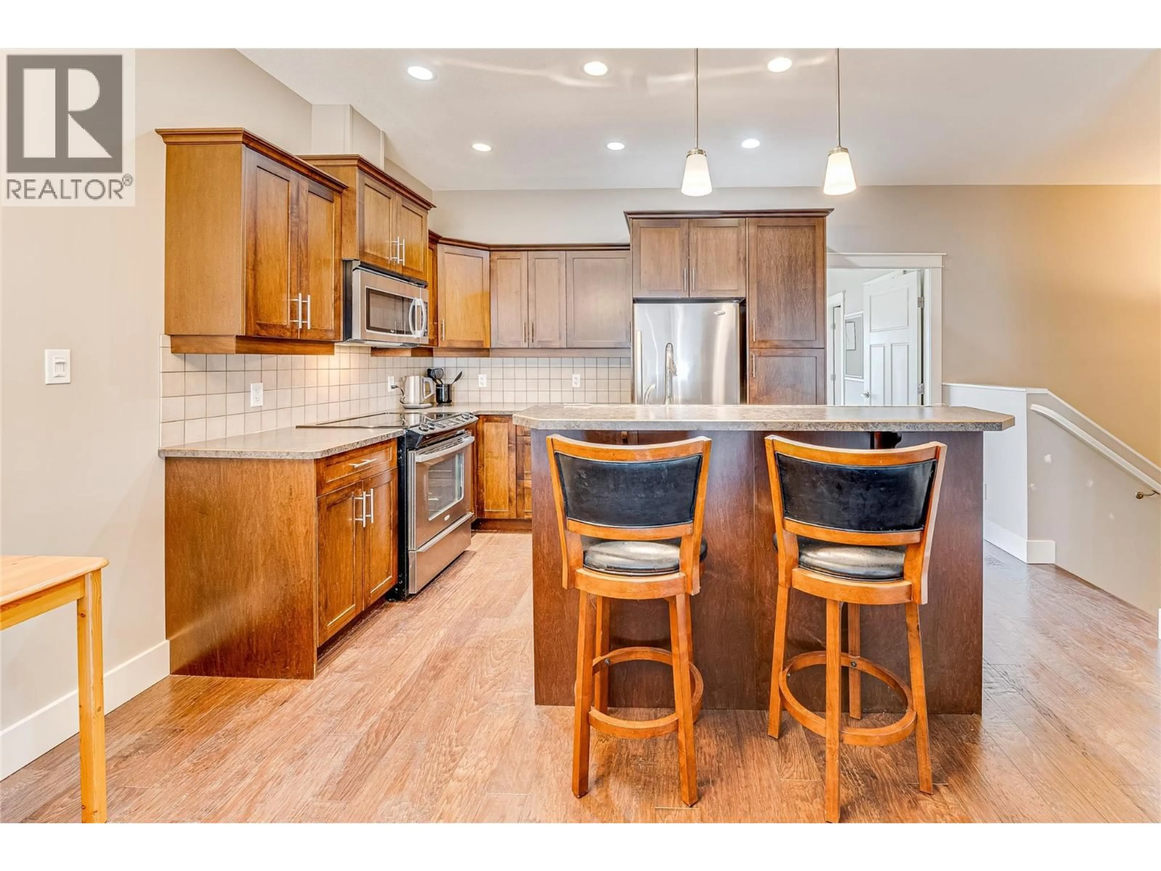 Open concept kitchen, unknown for 104 - 3606 25 AVENUE, Vernon British Columbia V1T1P3