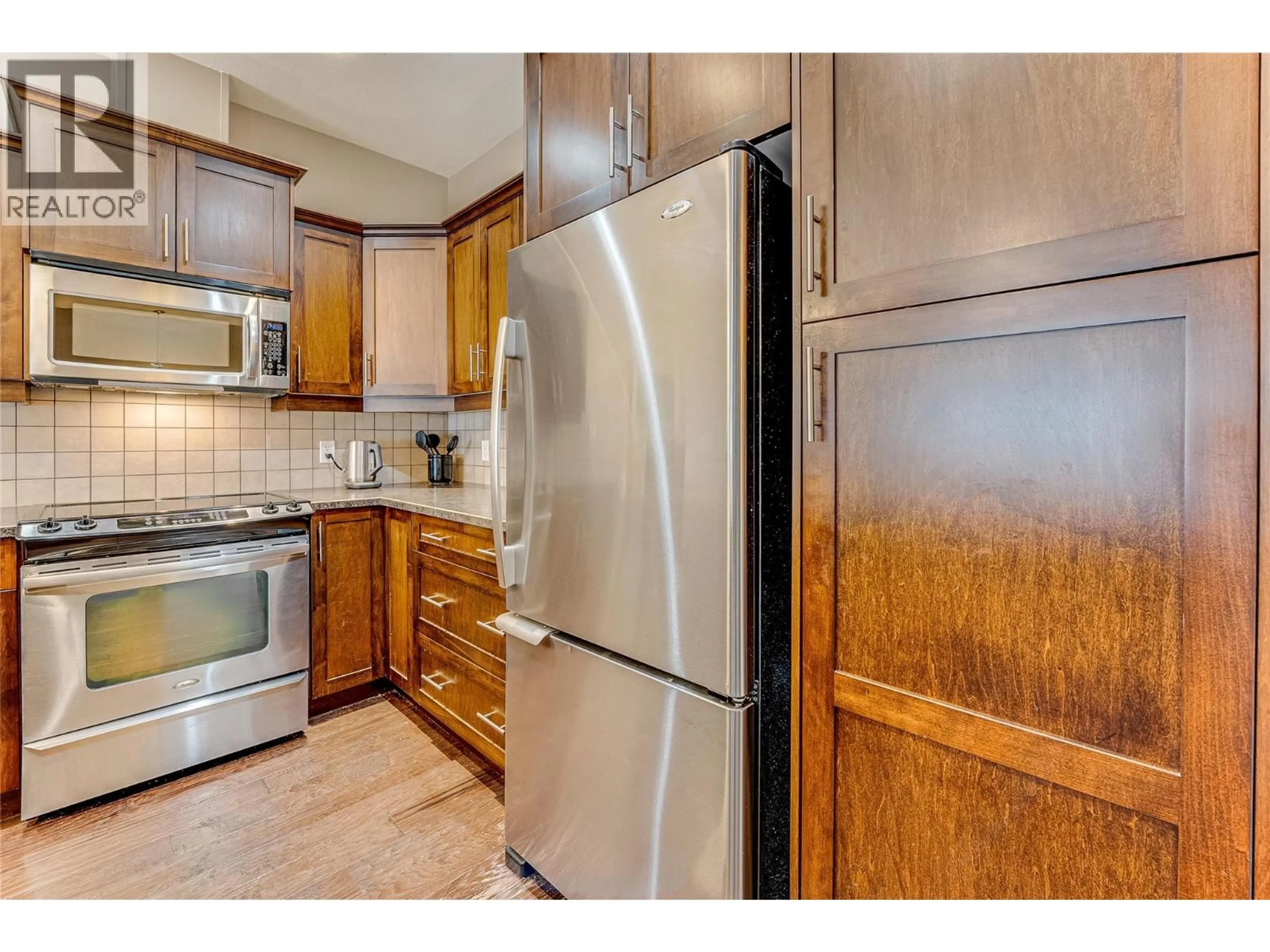 Standard kitchen, unknown for 104 - 3606 25 AVENUE, Vernon British Columbia V1T1P3