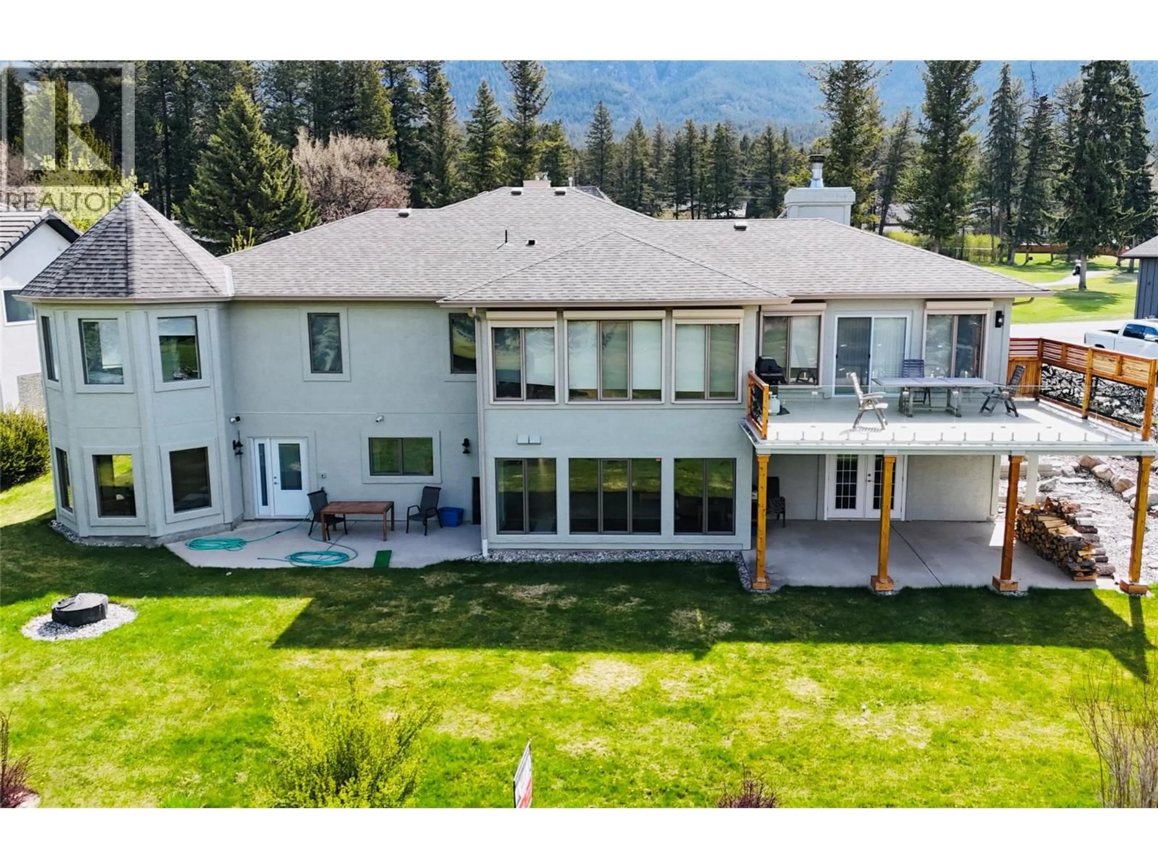 A pic from outside/outdoor area/front of a property/back of a property/a pic from drone, mountain view for 5179 RIVERVIEW ROAD, Fairmont Hot Springs British Columbia V0B1L1