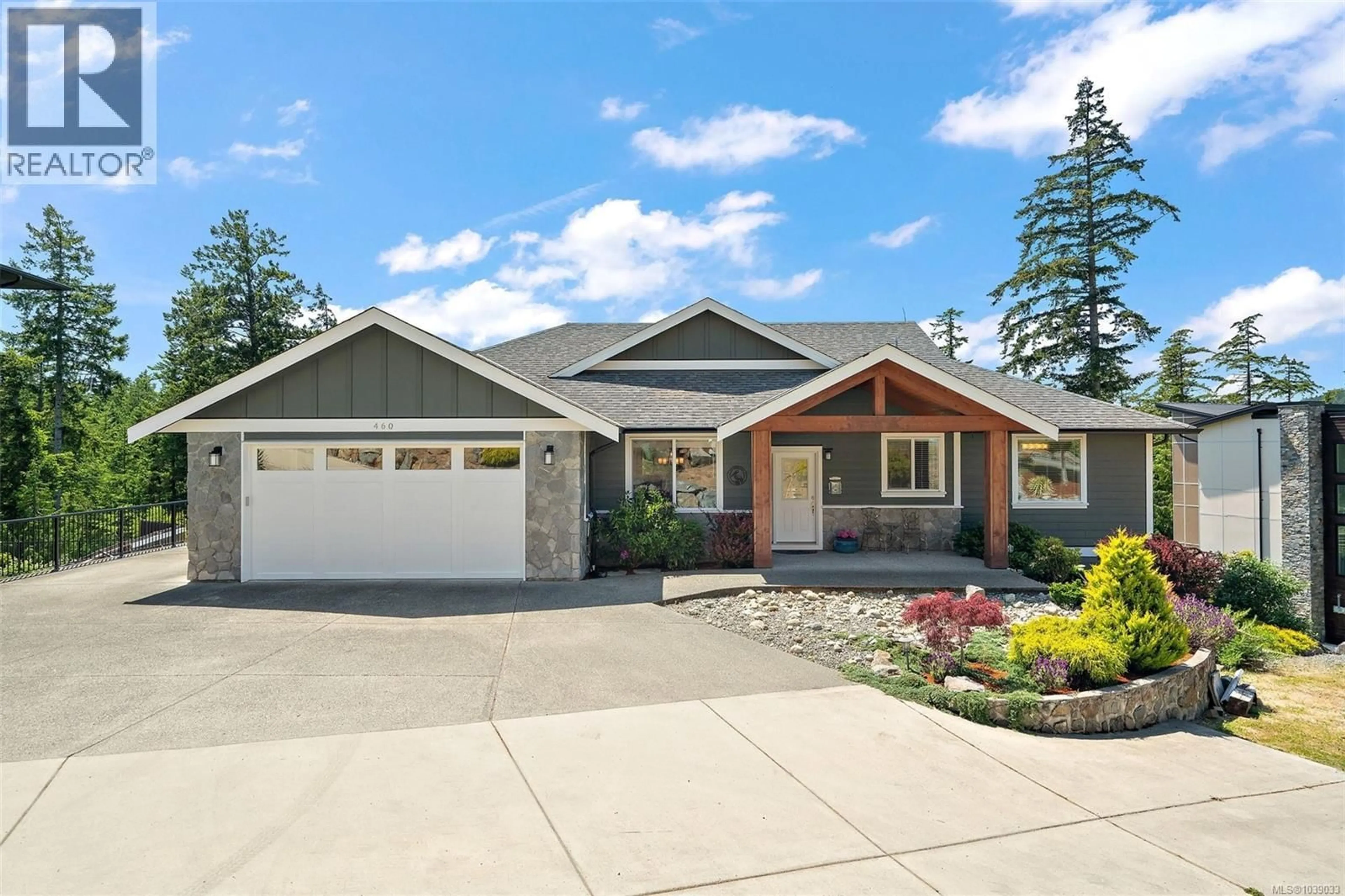 Home with vinyl exterior material, street for 460 PELICAN DRIVE, Colwood British Columbia V9C0A4