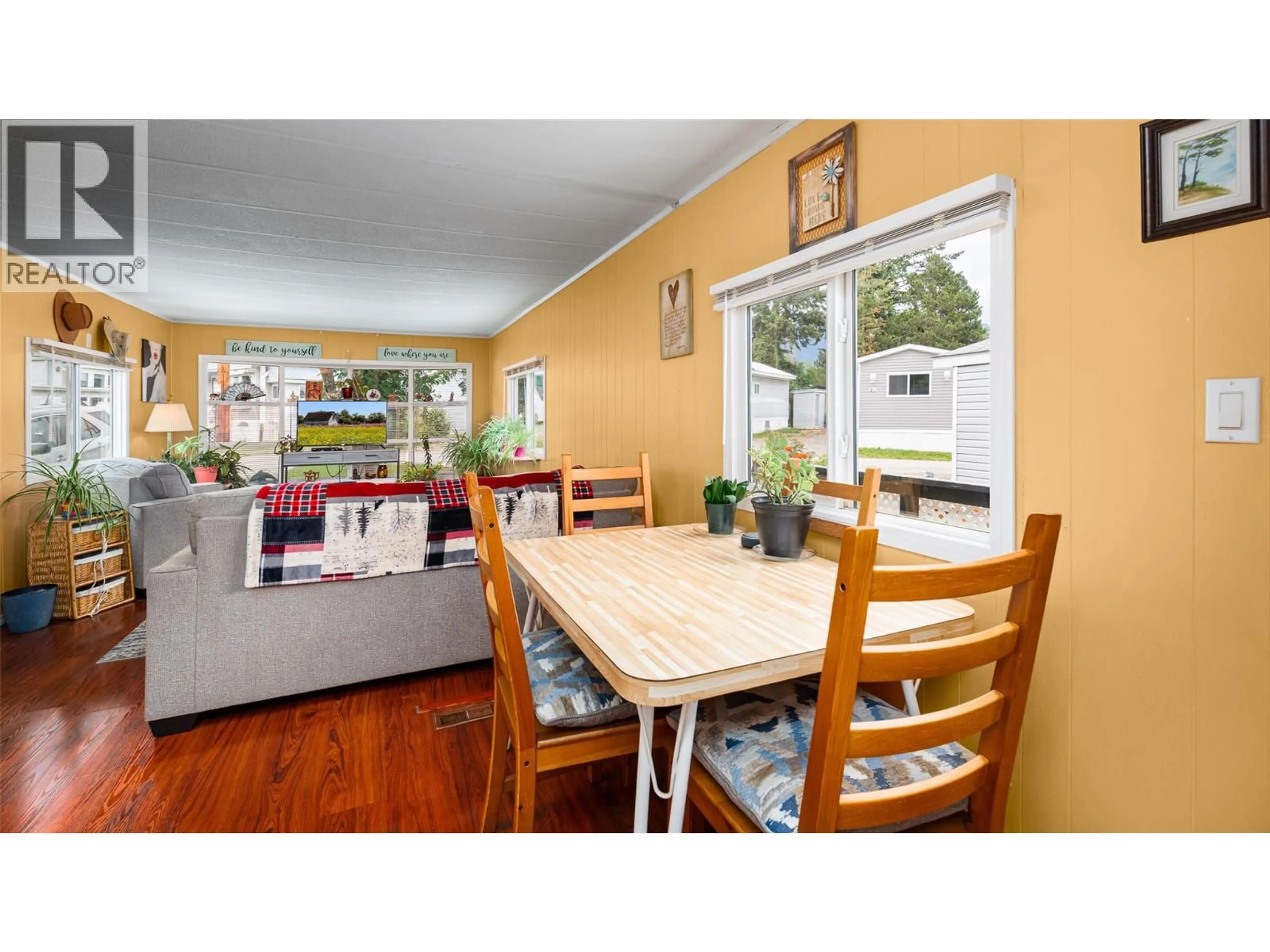 Dining room, wood/laminate floor for 4 - 1421 ERICKSON STREET, Erickson British Columbia V0B1G1