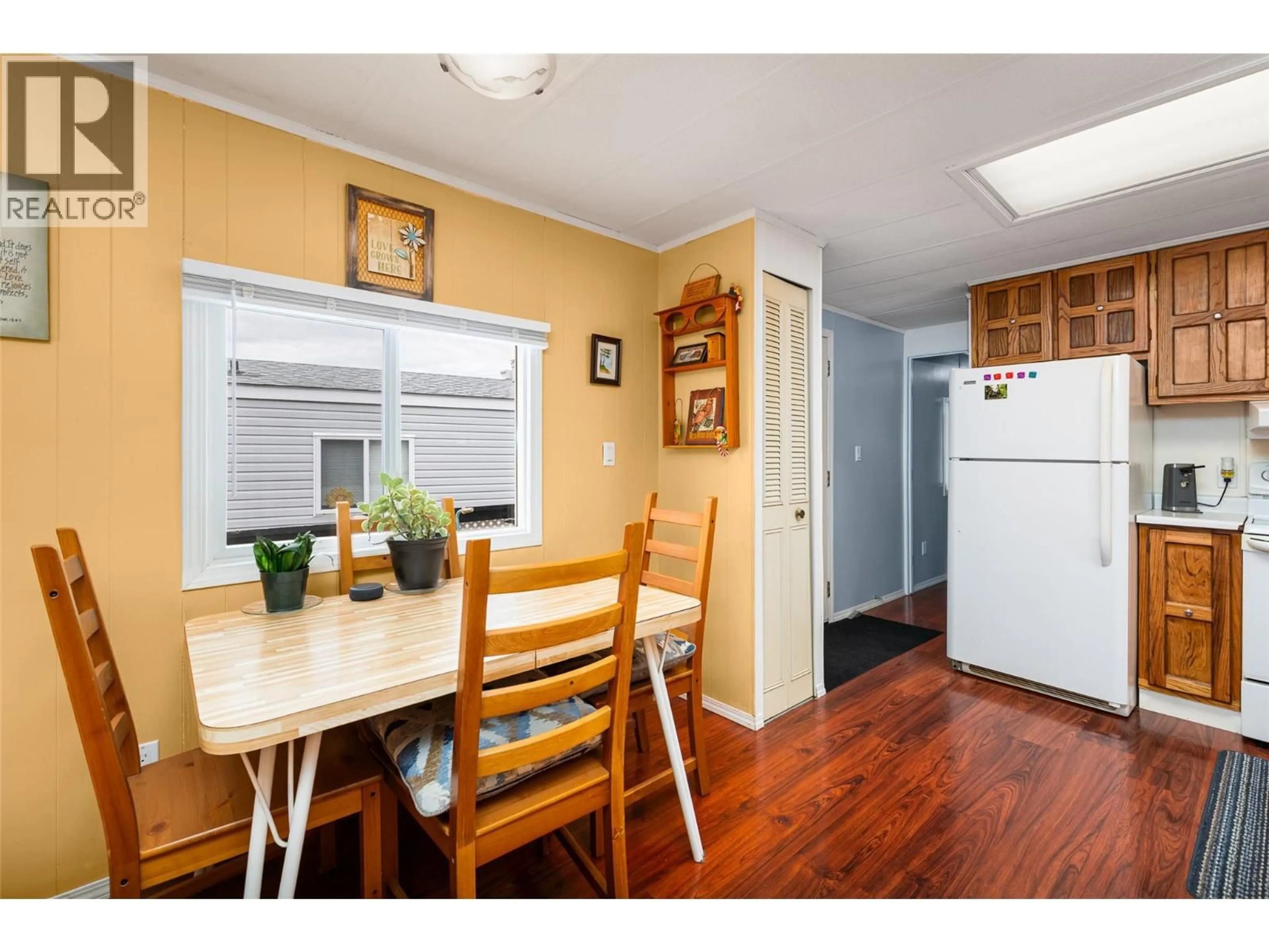 Dining room, wood/laminate floor for 4 - 1421 ERICKSON STREET, Erickson British Columbia V0B1G1
