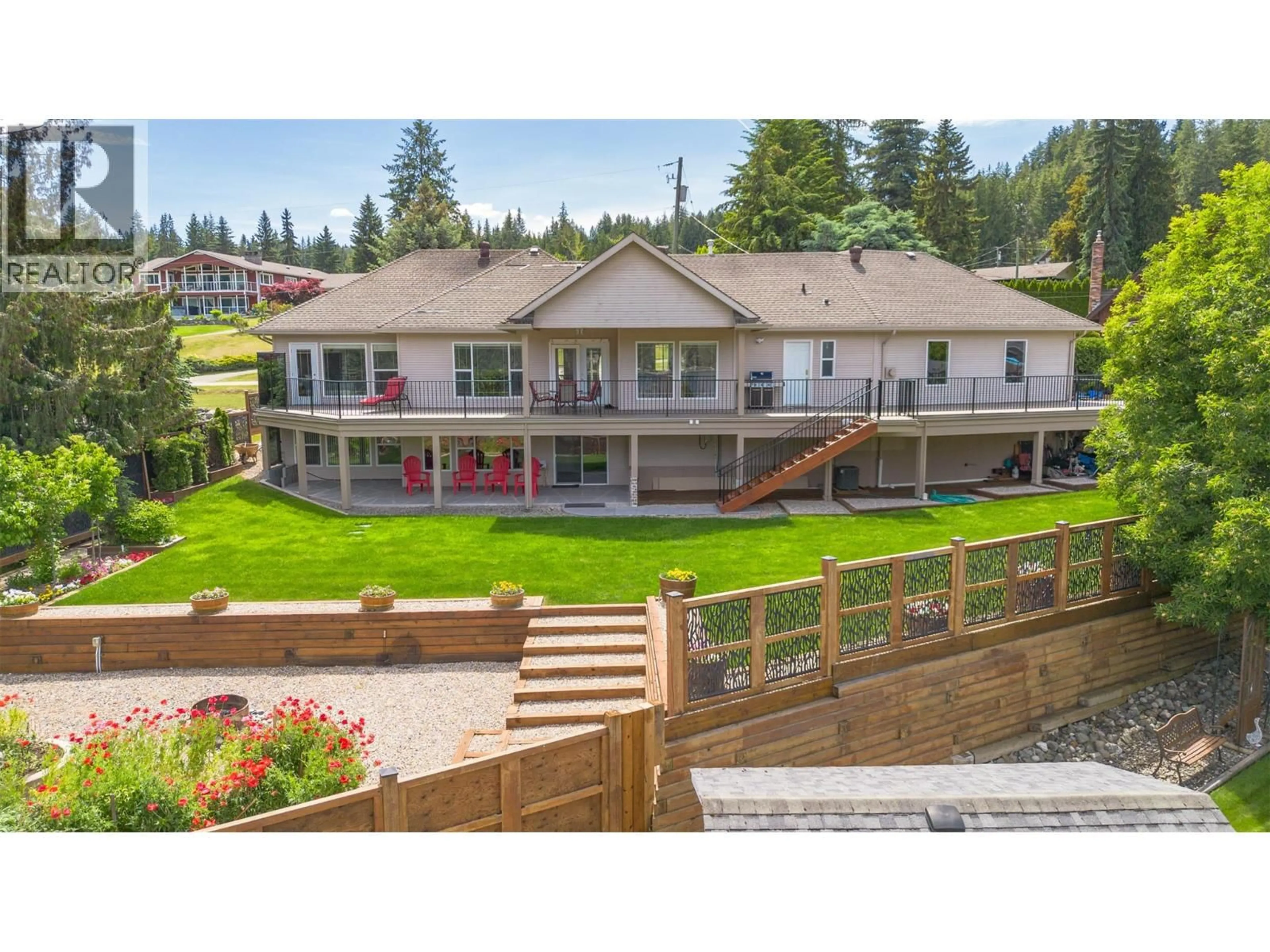 A pic from outside/outdoor area/front of a property/back of a property/a pic from drone, mountain view for 2459 MARINE PLACE, Blind Bay British Columbia V0E1H1