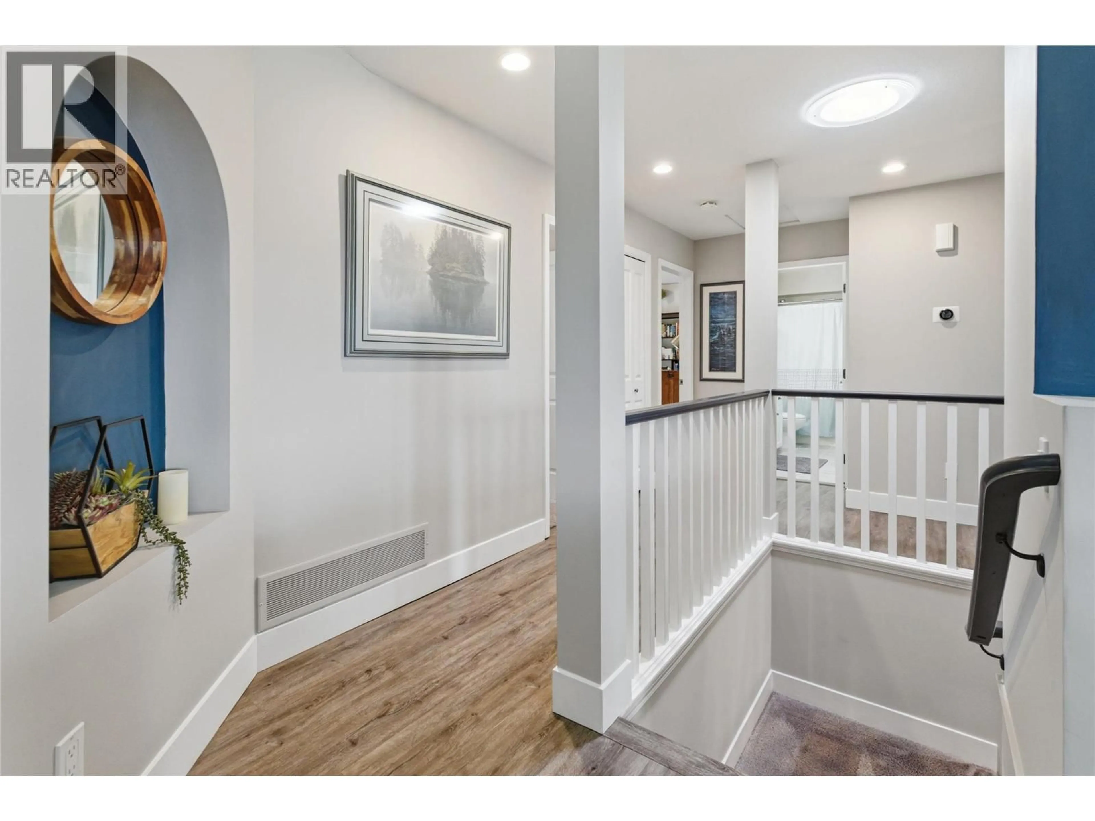 Indoor entryway for 3065 SAGEVIEW ROAD, West Kelowna British Columbia V4T2Y5