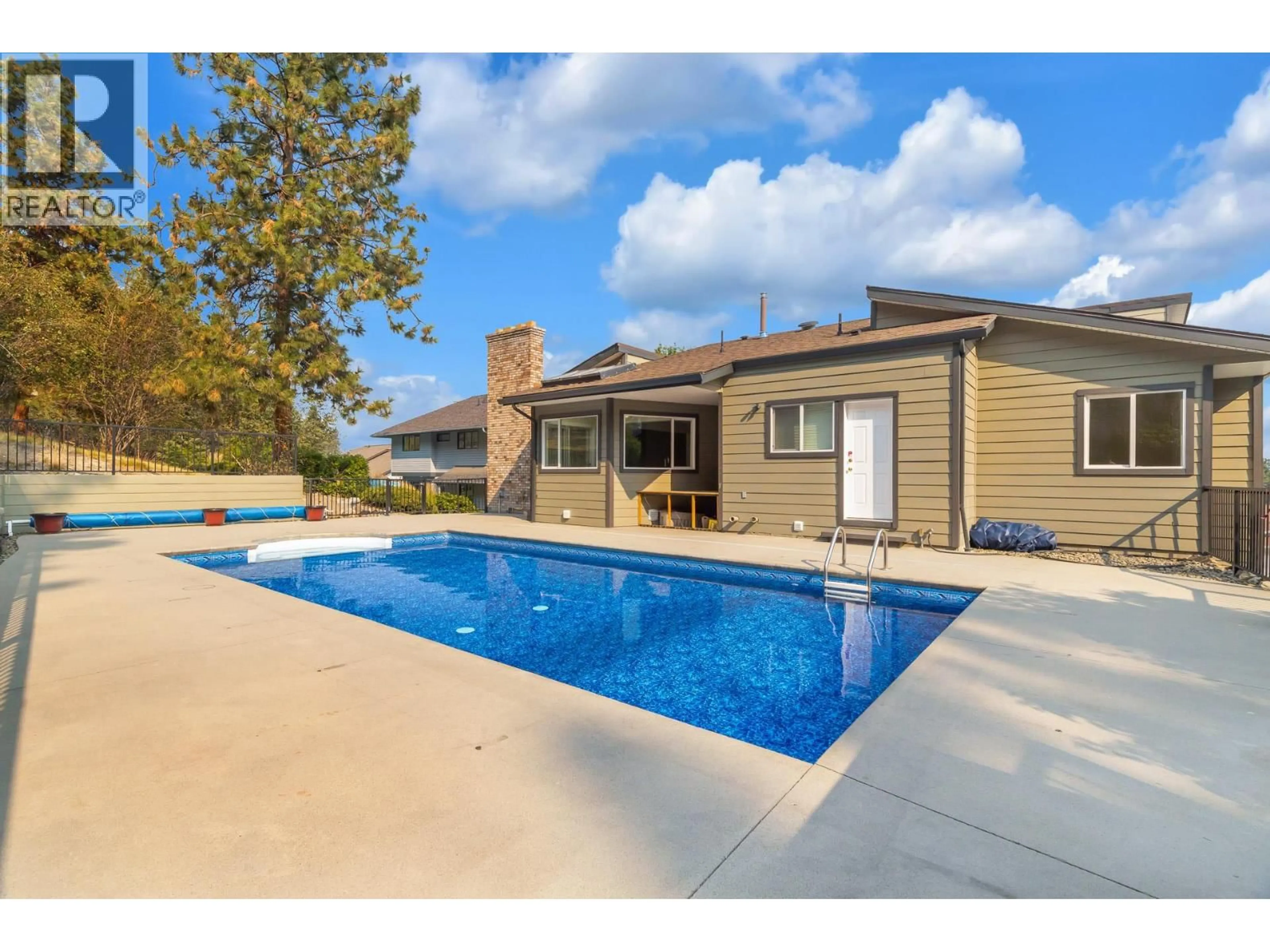 Unknown for 2218 OMINECA PLACE, Kelowna British Columbia V1V1H7