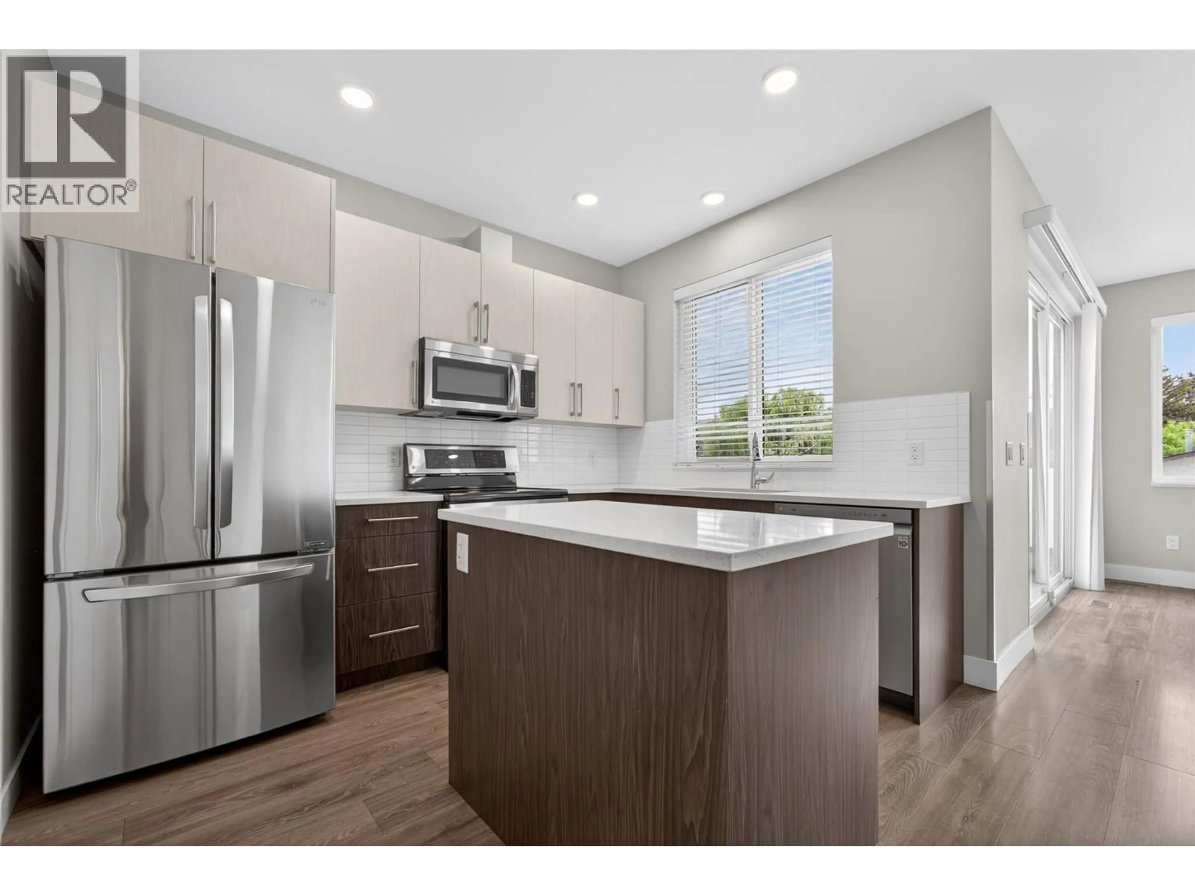 Open concept kitchen, unknown for 2763 CURTS STREET, Kelowna British Columbia V1Y2T8