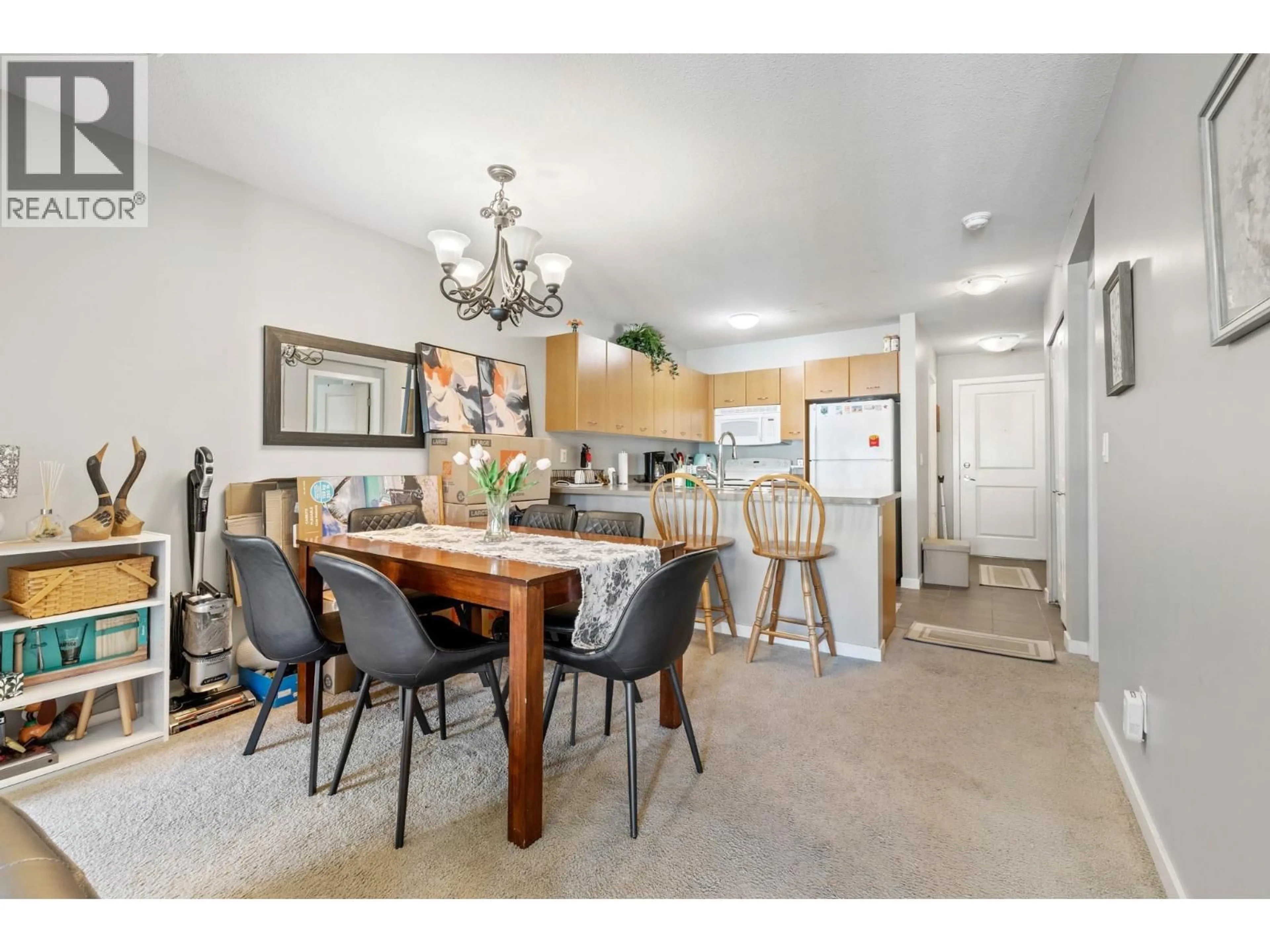 Open concept kitchen, unknown for 409 - 539 YATES ROAD, Kelowna British Columbia V1V2T8