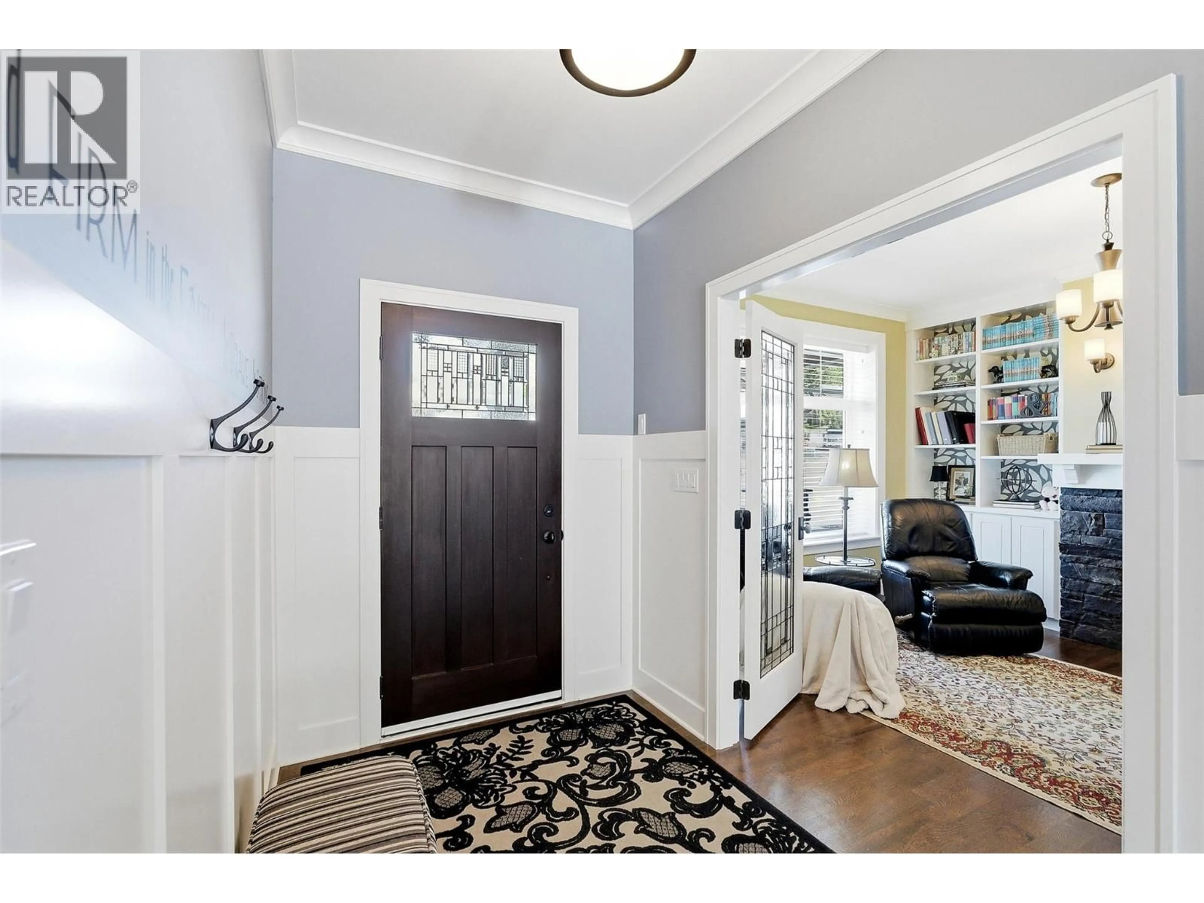 Indoor entryway for 1619 CHEAKAMUS DRIVE, Kamloops British Columbia V2E2T6