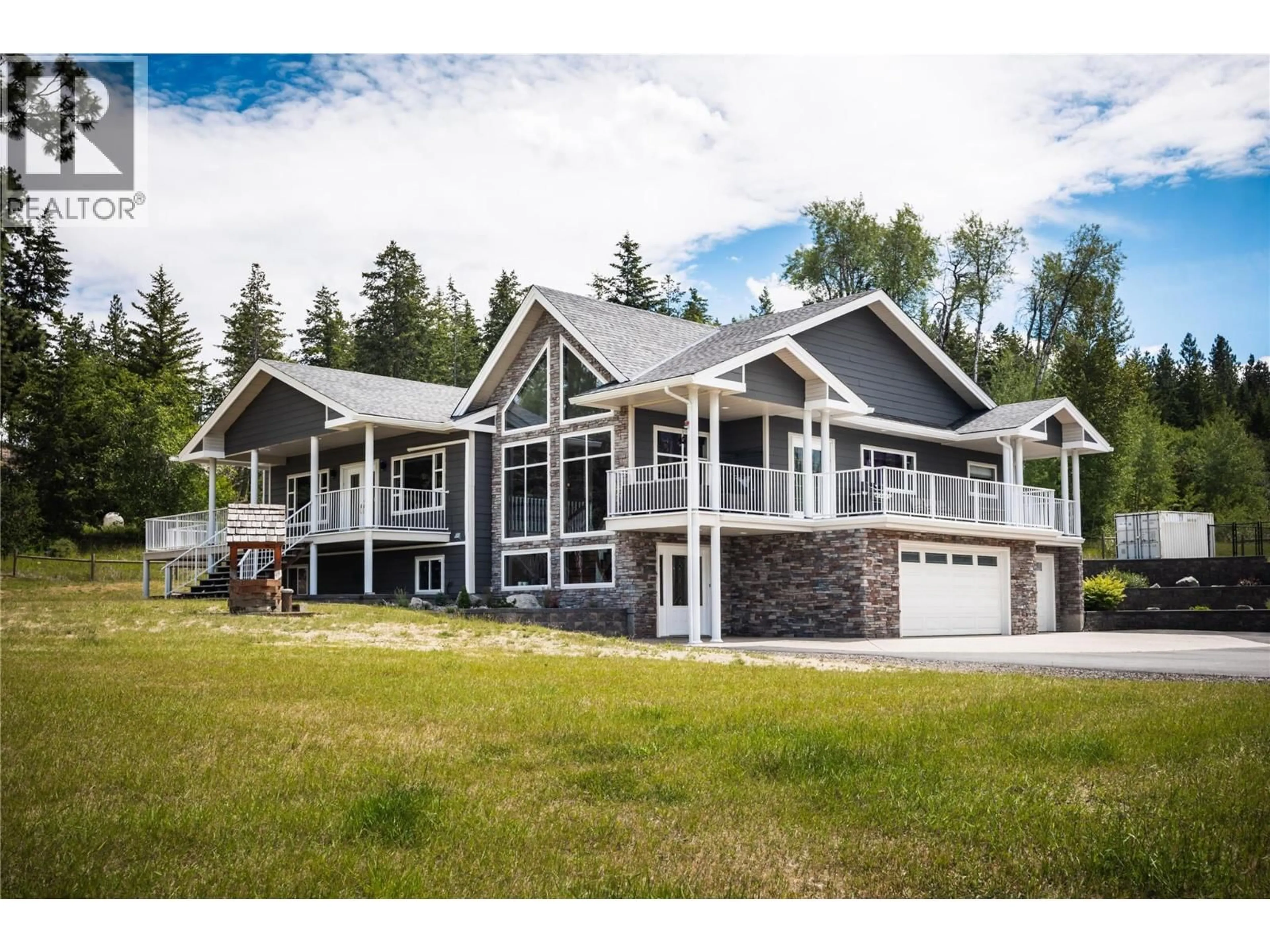 Home with vinyl exterior material, unknown for 4430 JUNE SPRINGS ROAD, Kelowna British Columbia V1W4C8